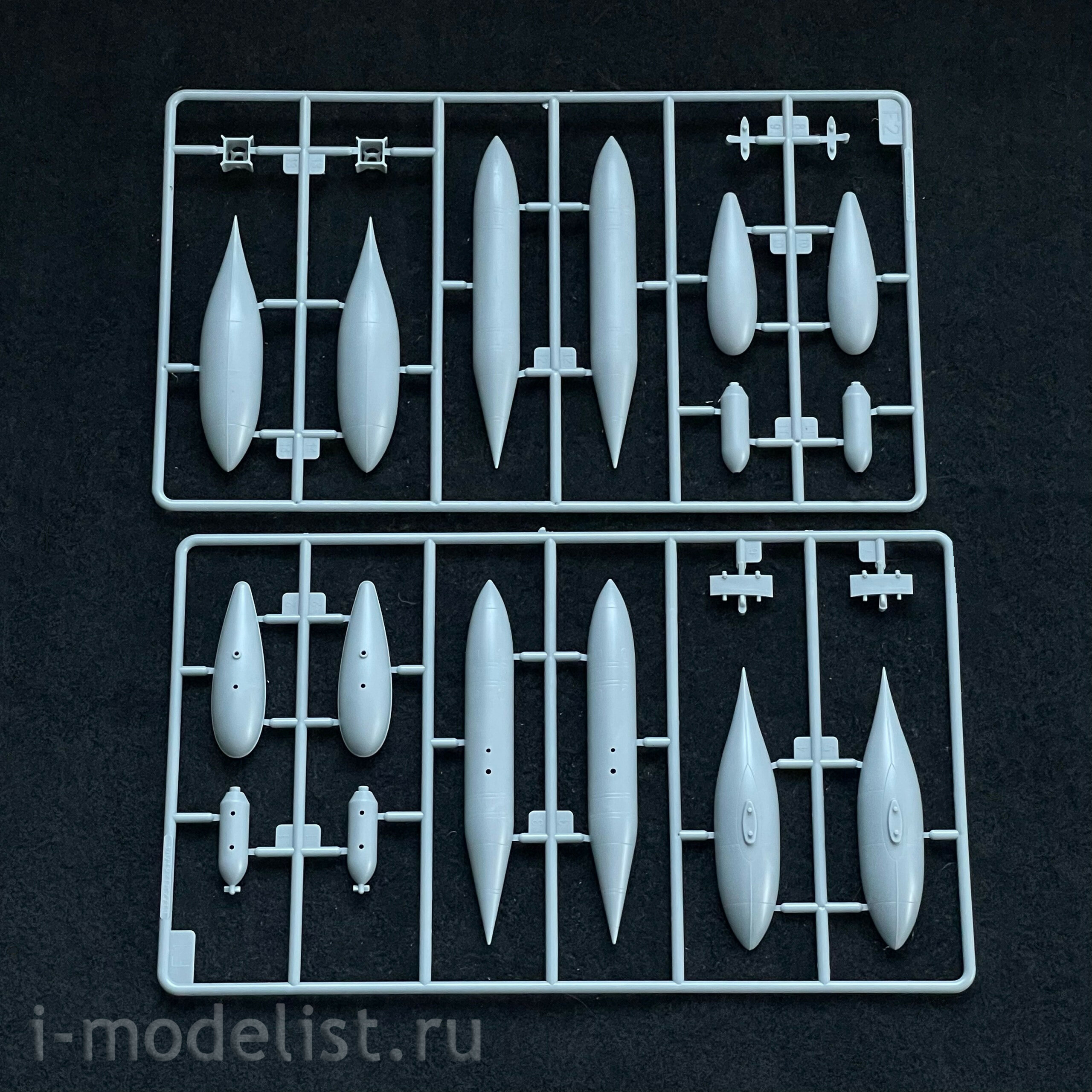 HobbyBoss 1/48 81723 F-80A Shooting Zvezda fighter