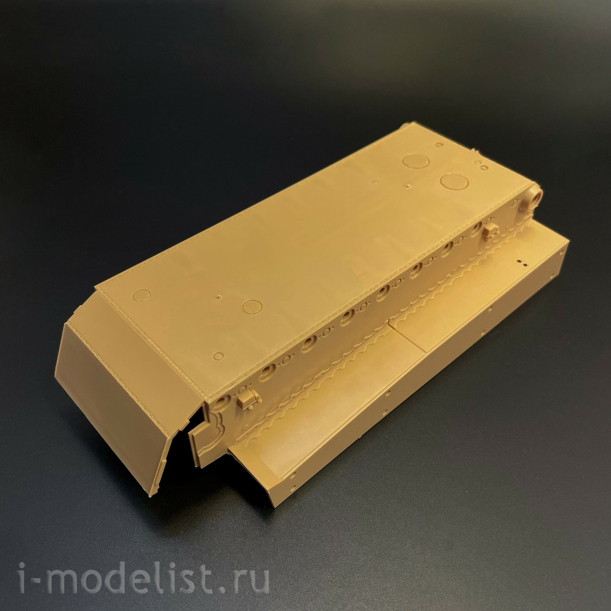RM-5140 Rye Field Model 1/35 Notмецкий танк Sd.kfz.181 Tiger I (ранний, Курск 1943) с двигателем и фигуркой Михаэля Виттманна