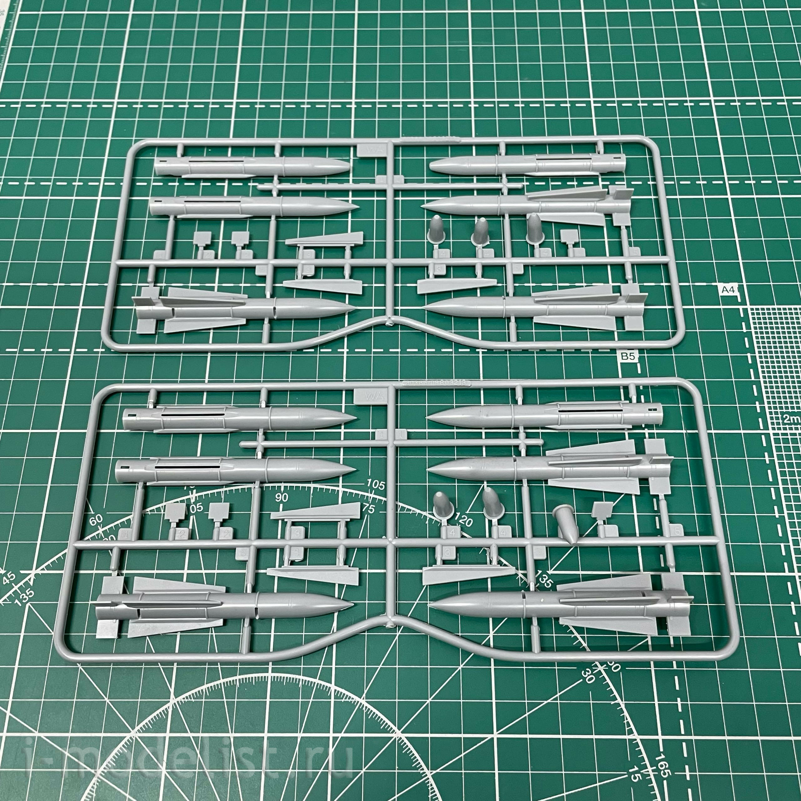 80367 HobbyBoss 1/48 F-14B Tomcat Aircraft