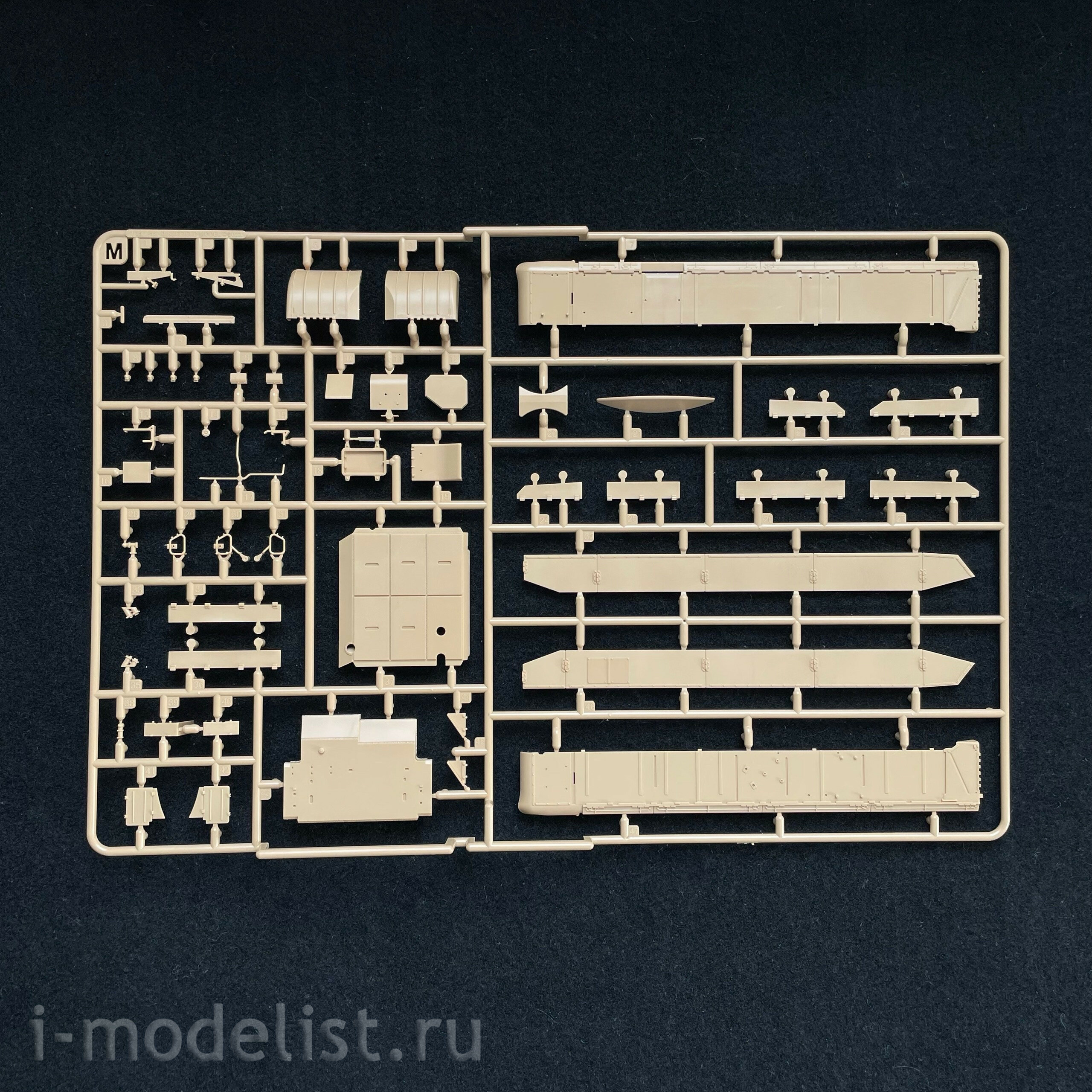 RM-5091 Rye Field Model 1/35 Soviet T-55AMD tank with active protection system (KAZ) Drozd (licensed by Omsktransmash)