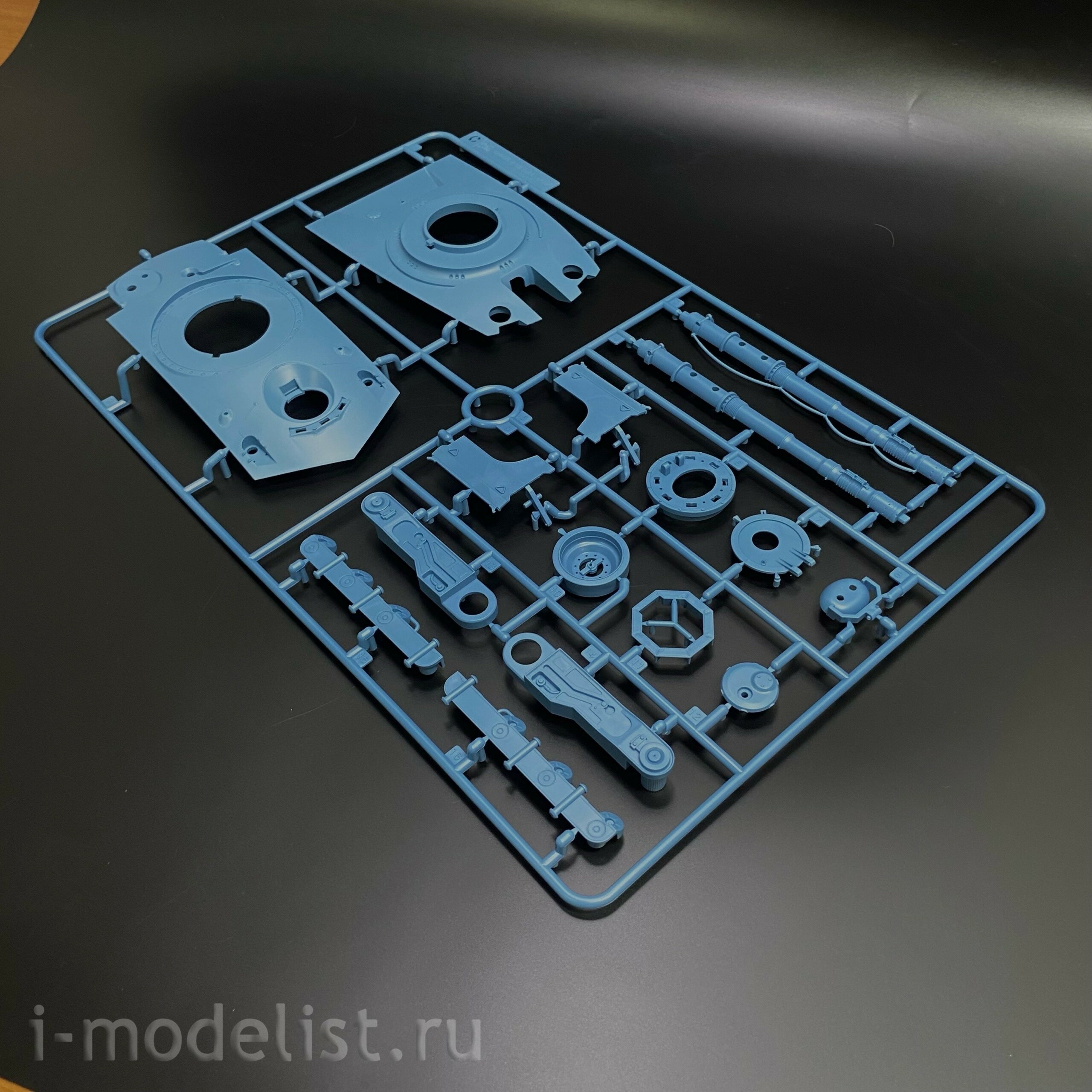 BC-002 Border Model 1/35 Grizzly Battle Tank