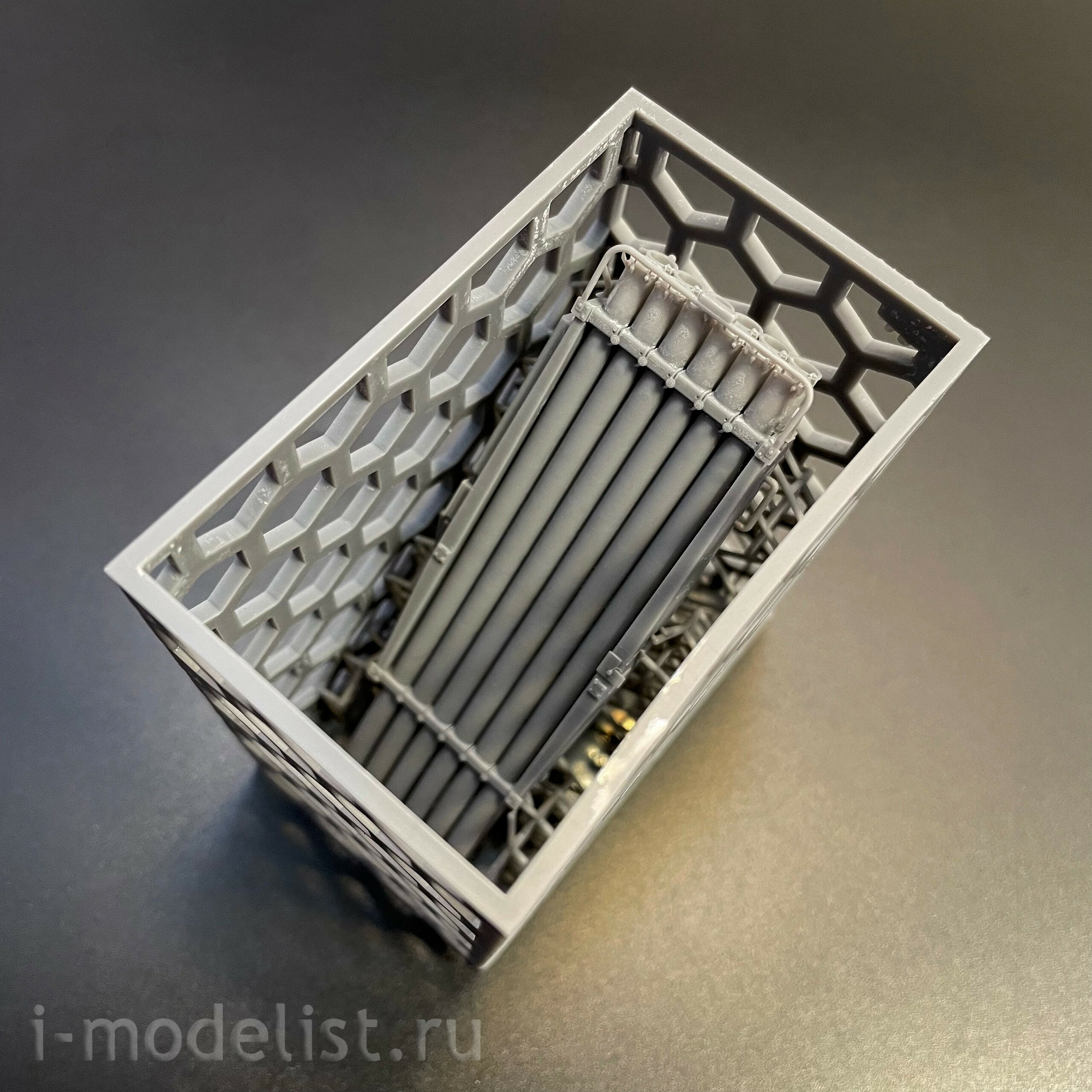 CO35013 GE Models 1/35 Конверсия в БМ-21В (9П125) РСЗО 9К54 