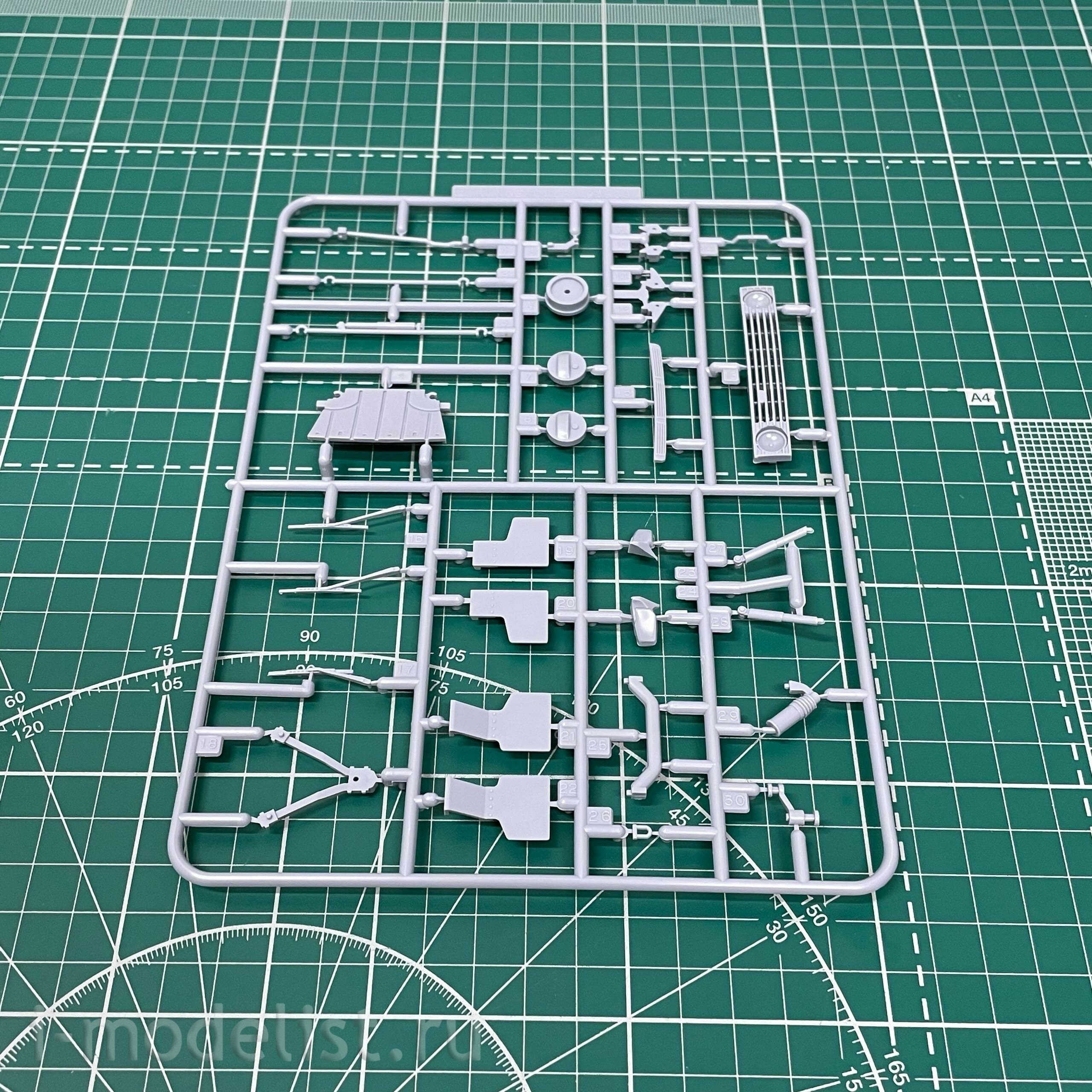 05796 Aaoshima 1/24 Land Rover Lh36d Range Rover Classic 92