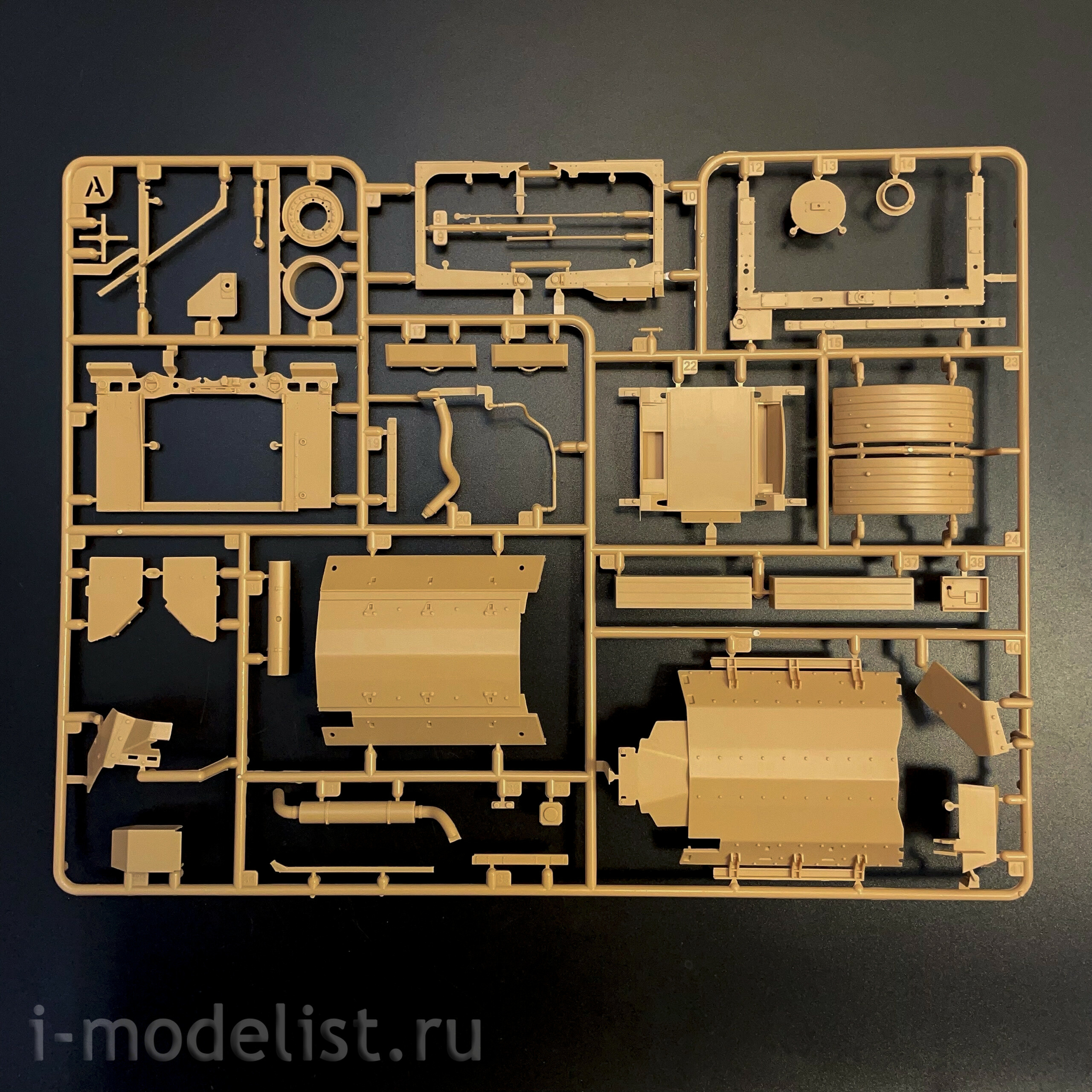 RM-5145 Rye Field Model 1/35 Американский бронированный внеtoрожник MRAP (Mine-Resistant Ambush Protected) M1240A1 M-ATV с системой RPGNET