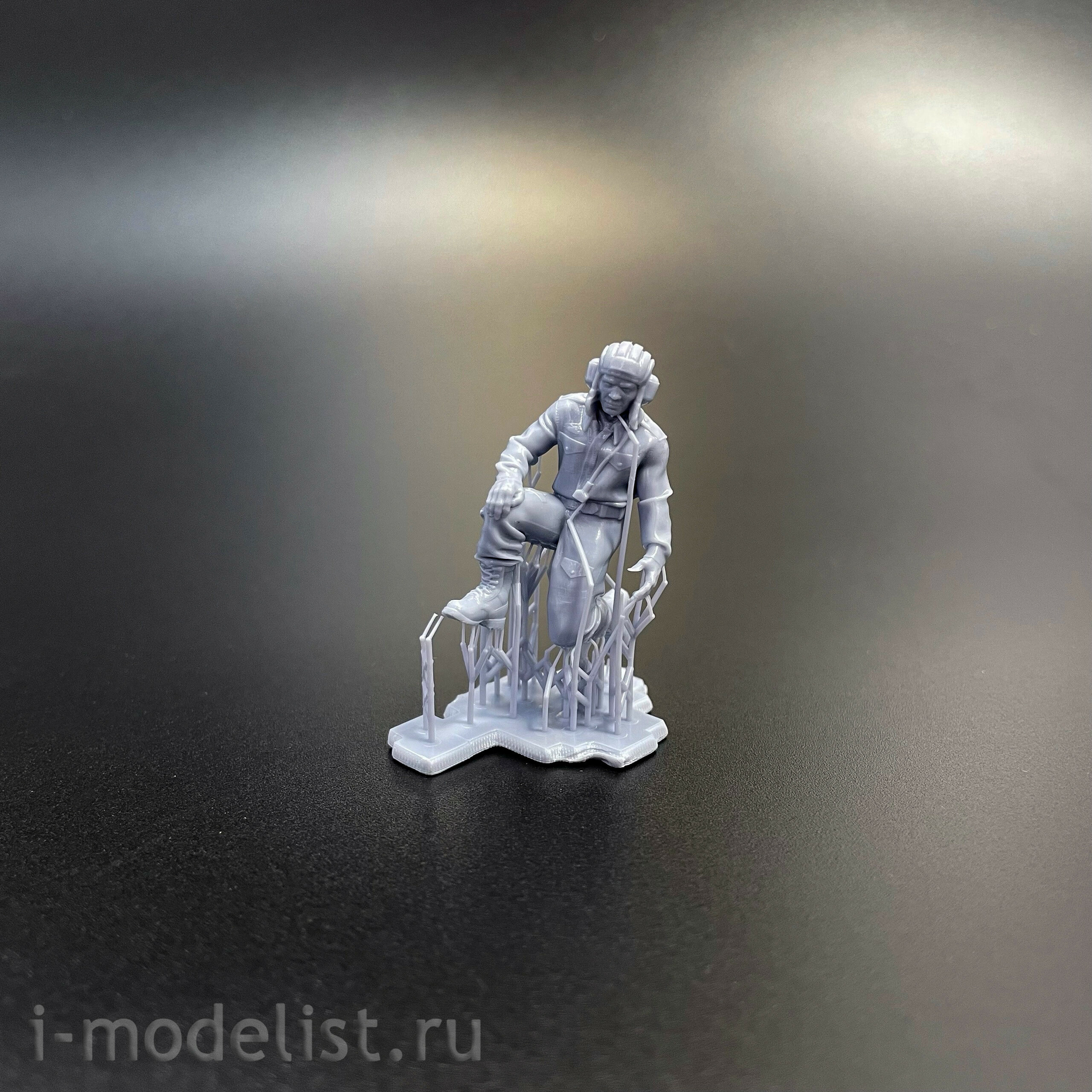 39023 SX-Art 1/35 Российские танкисты (5 фигур), набор 1