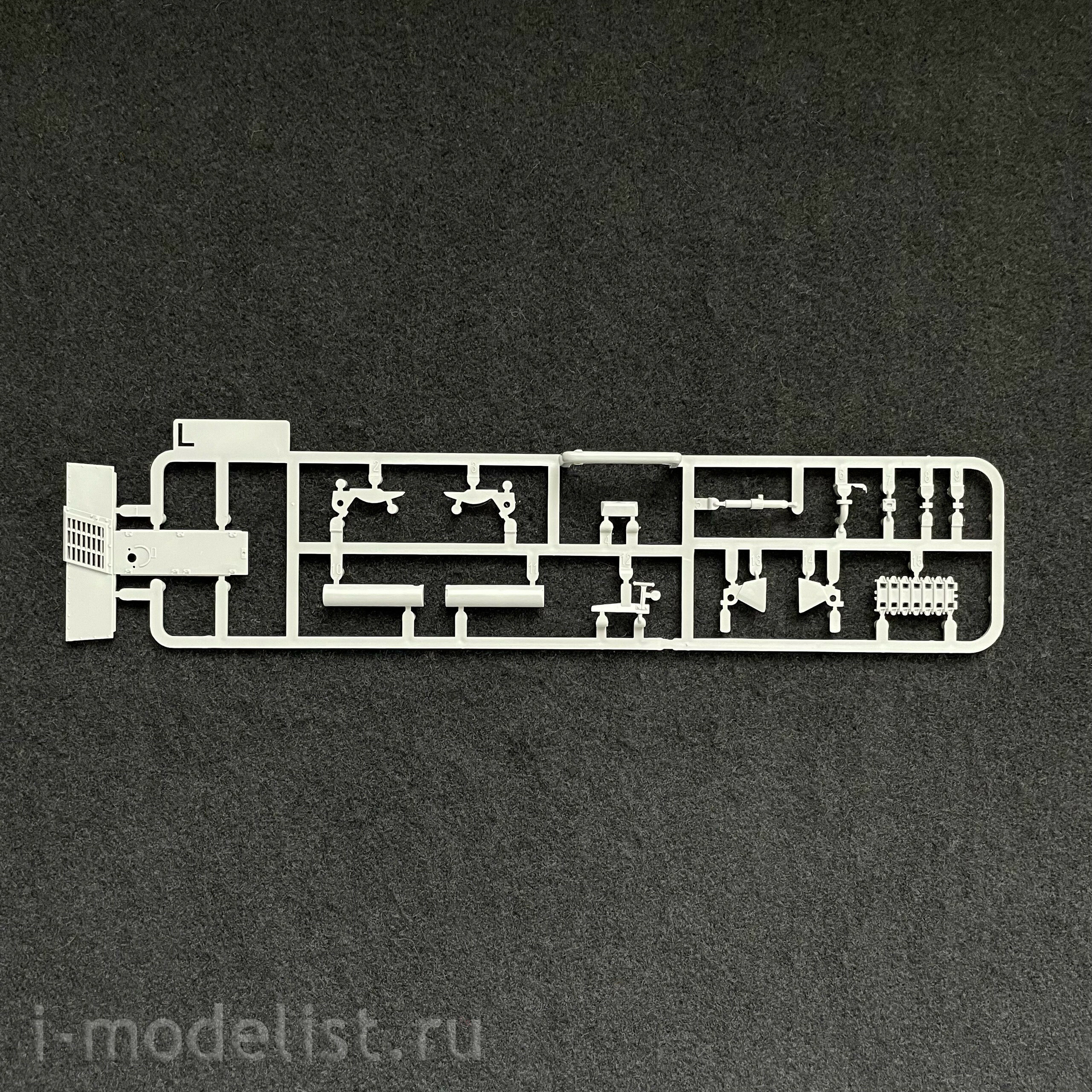 2171 Takom 1/35 German self-propelled gun Jagdpanzer 38(t) Hetzer (intermediate) with full interior