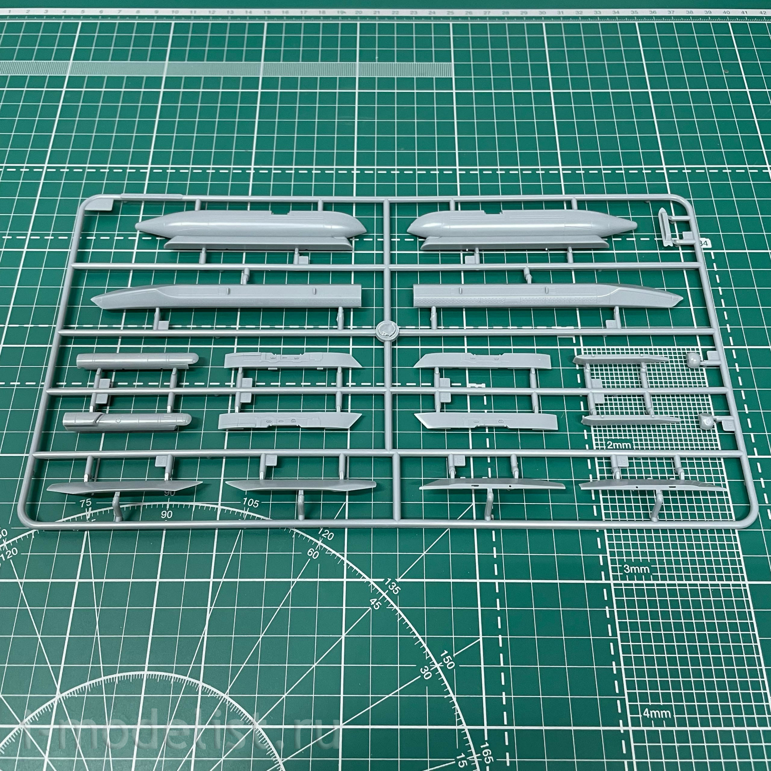 80367 HobbyBoss 1/48 F-14B Tomcat Aircraft
