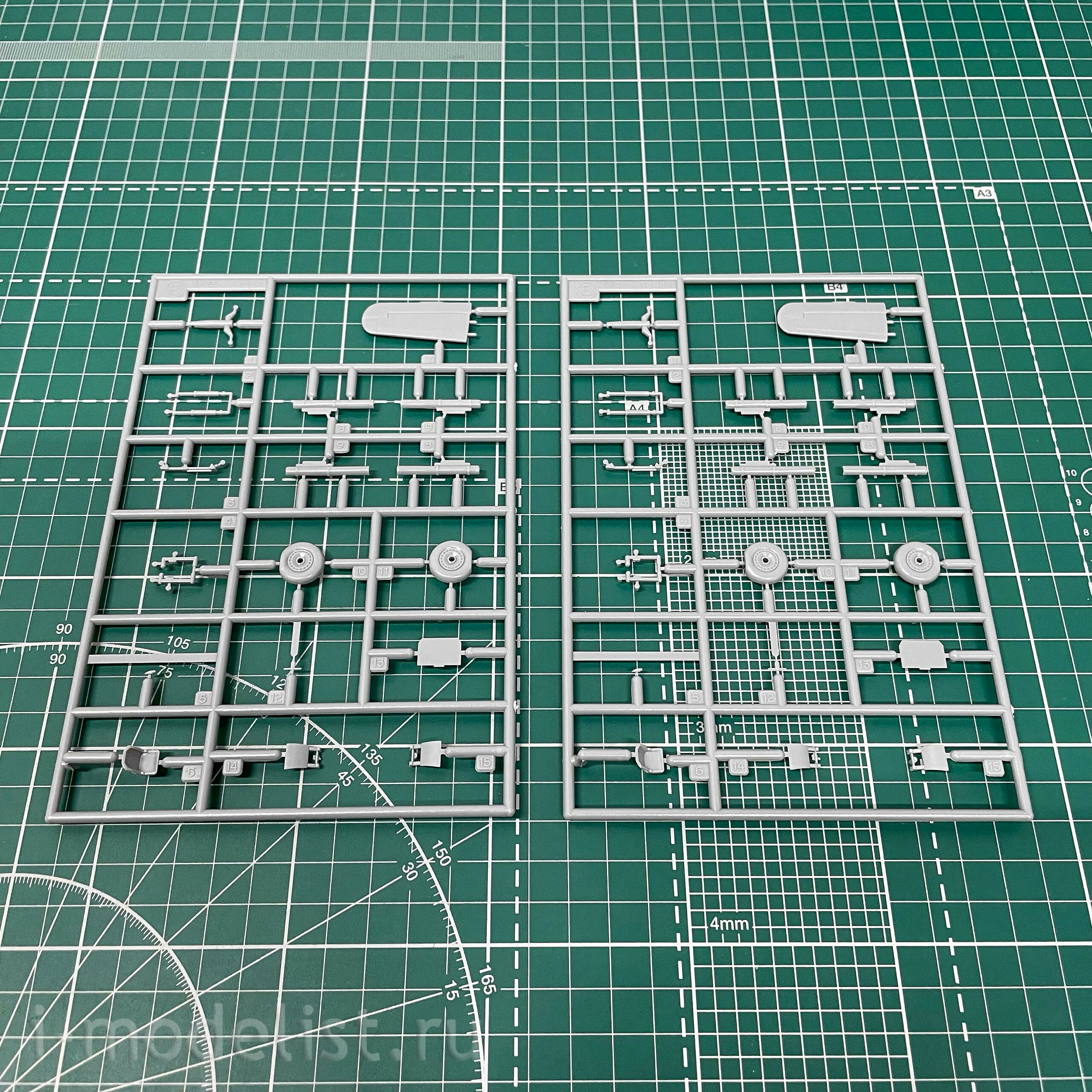 02193 Hasegawa 1/72 Aircraft Ta.154 A-1 and Fw-190A-8