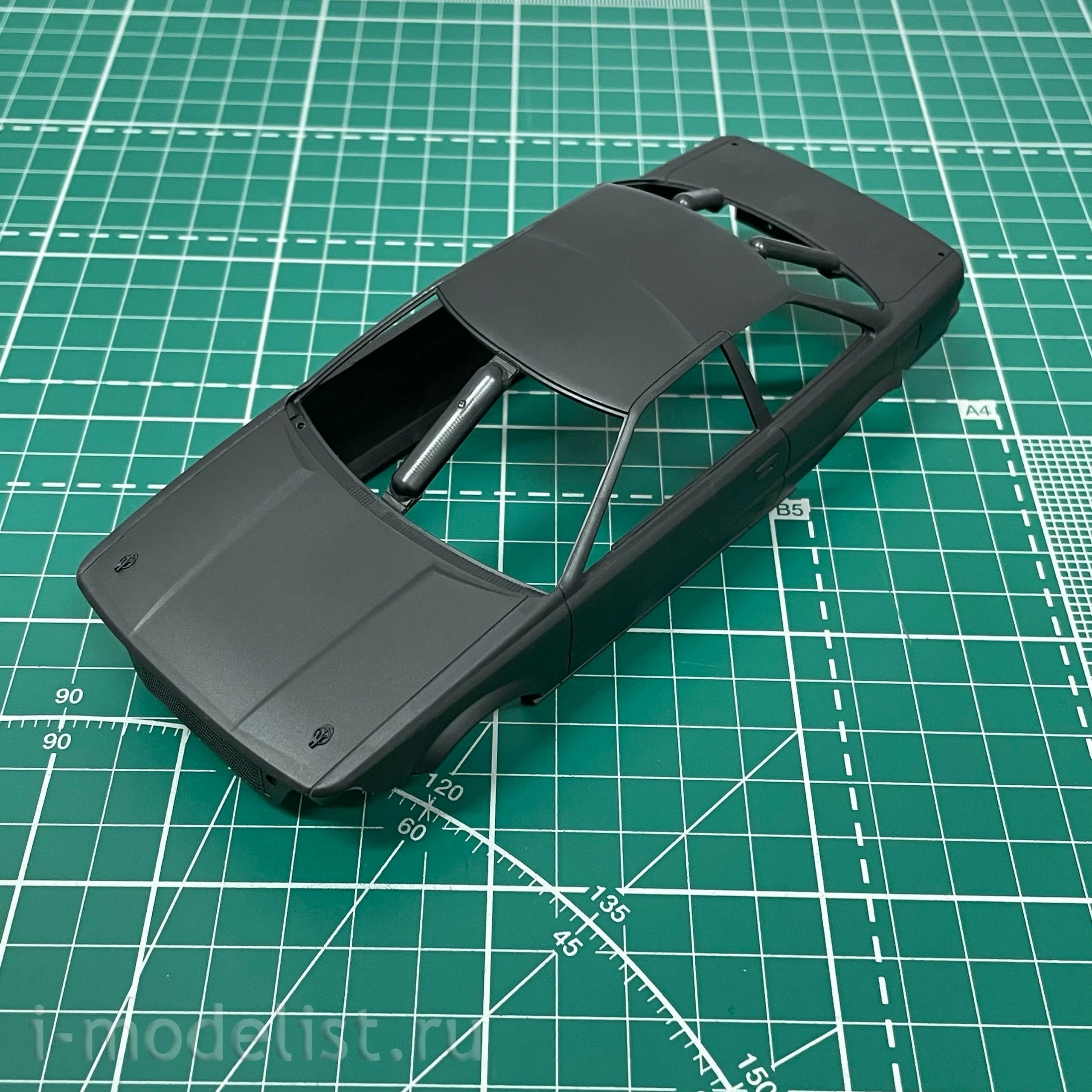 PN24025 NuNu 1/24 Toyota Corolla AE92 '91 JTC Autopolis