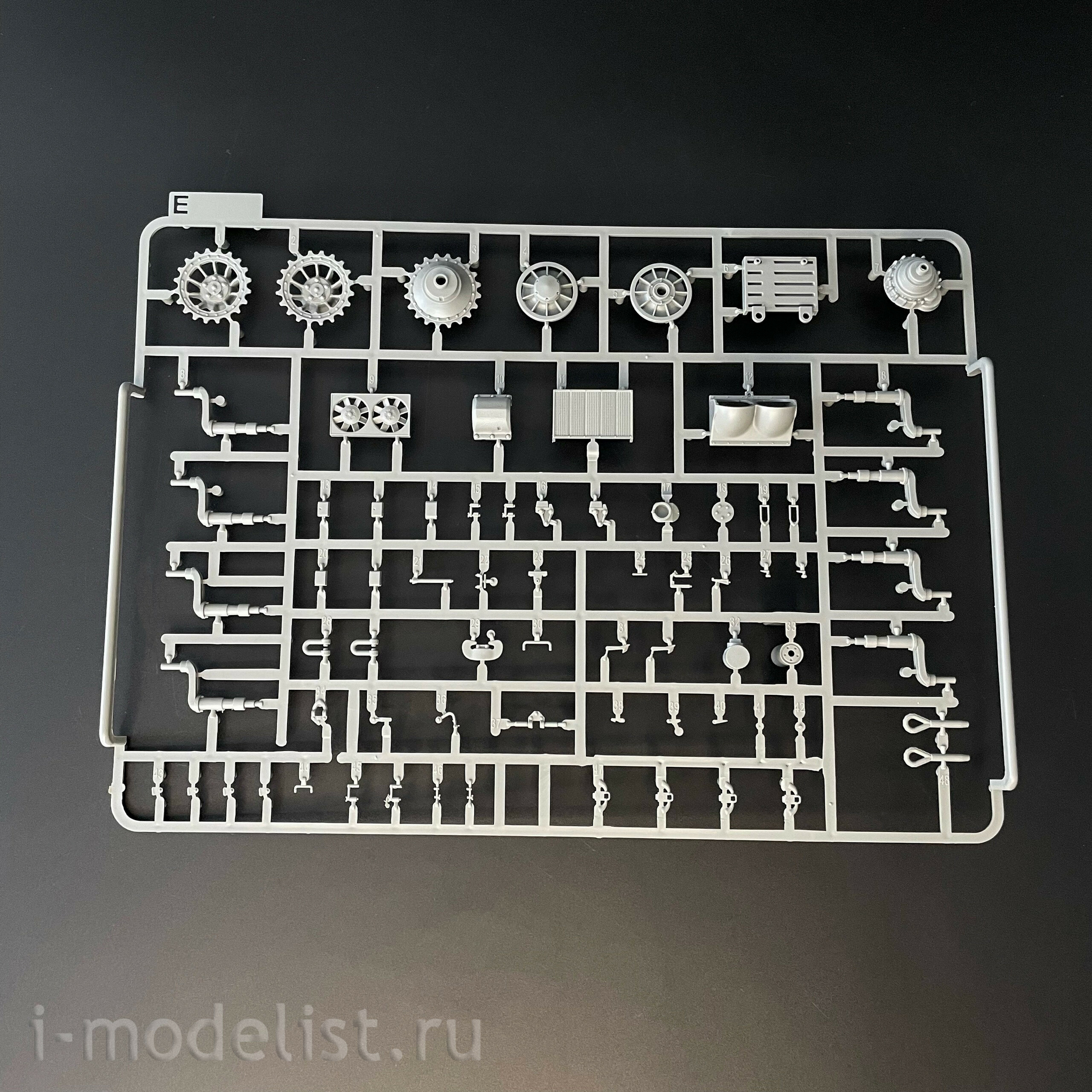 2200W Takom 1/35 Set of three Tiger I 