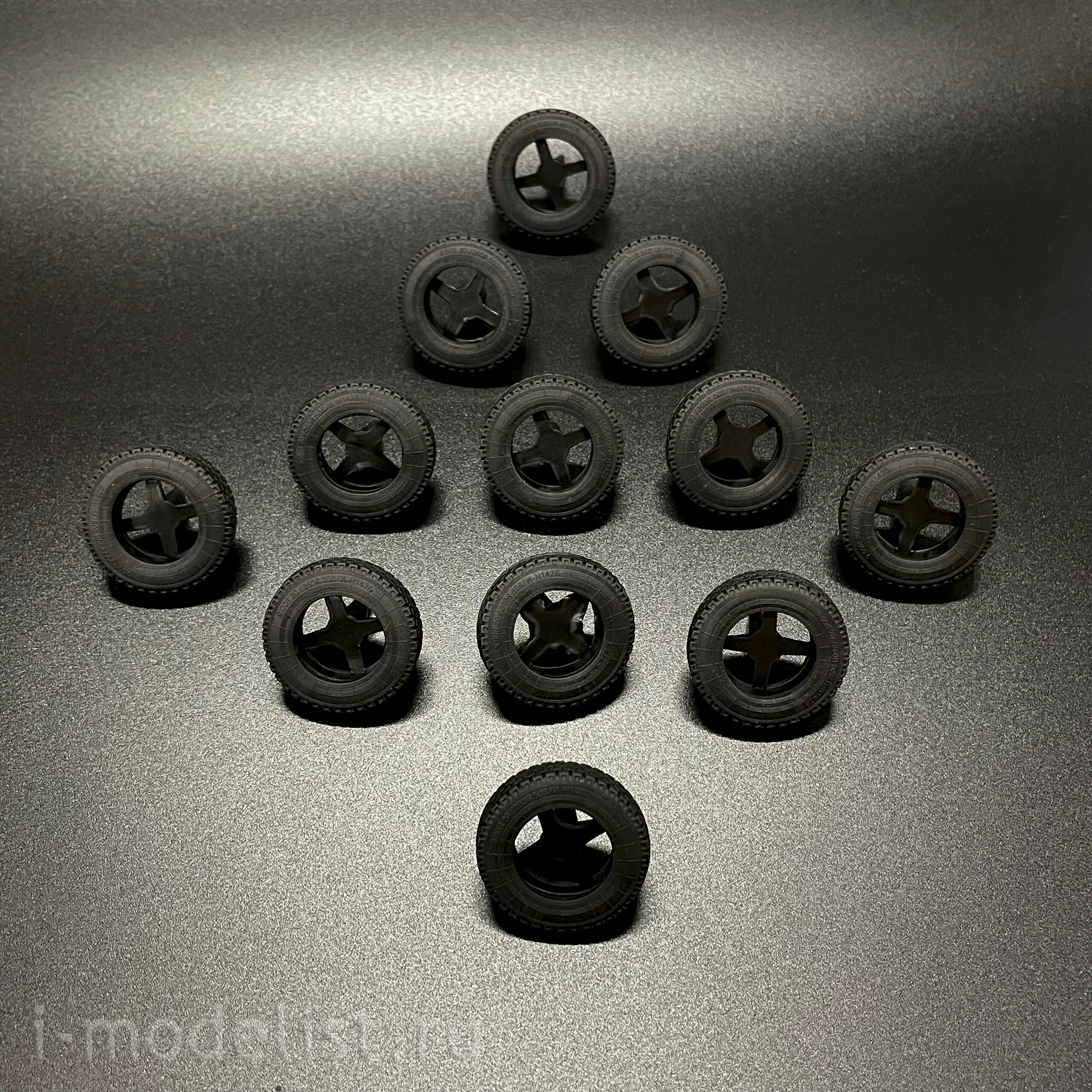 3507AVD AVD Models 1/35 ЗИЛ-130В1 с полуприцепом ОДАЗ-885