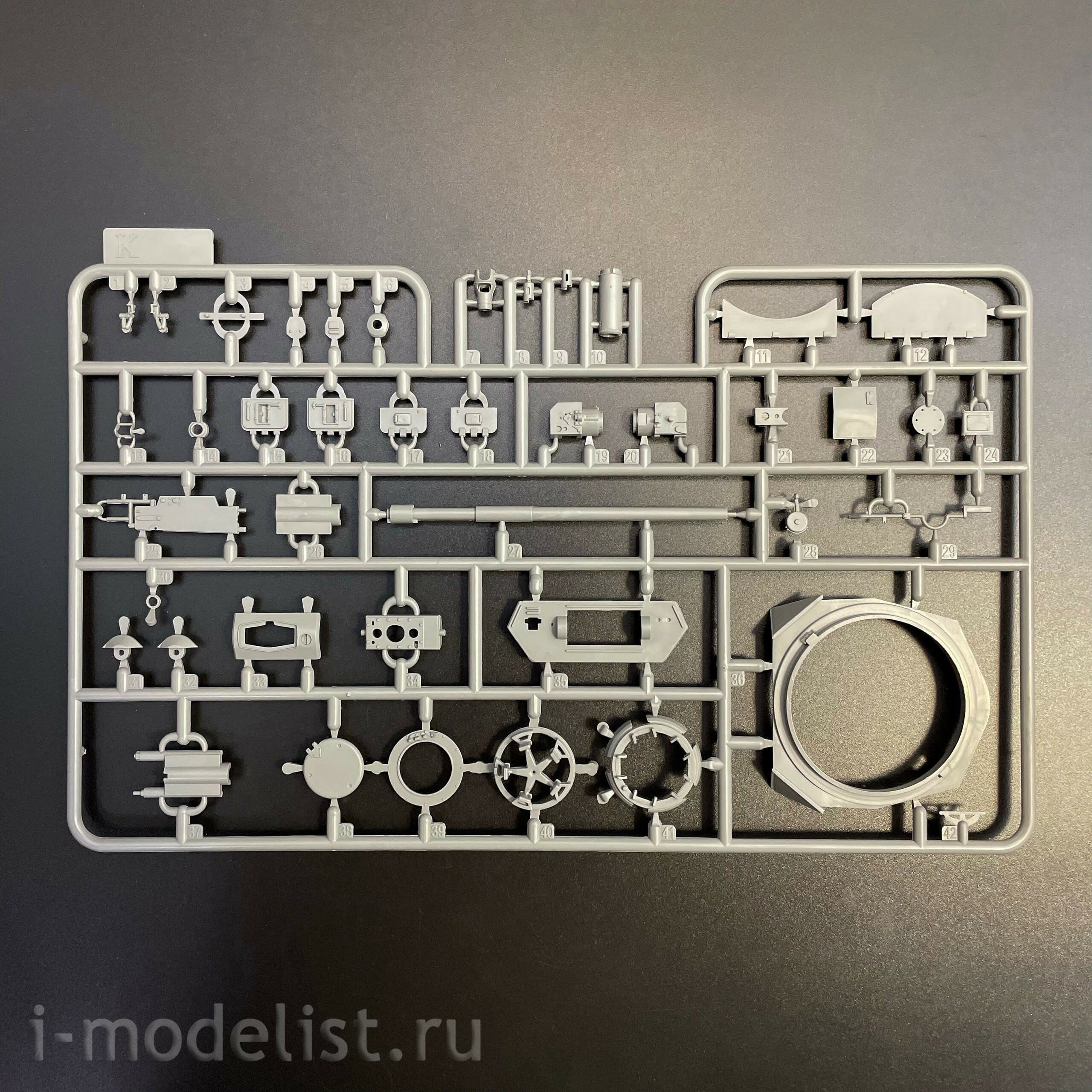 BT-050 Border Model 1/35 Notмецкий танк Pz.Kpfw.IV Ausf.H Late