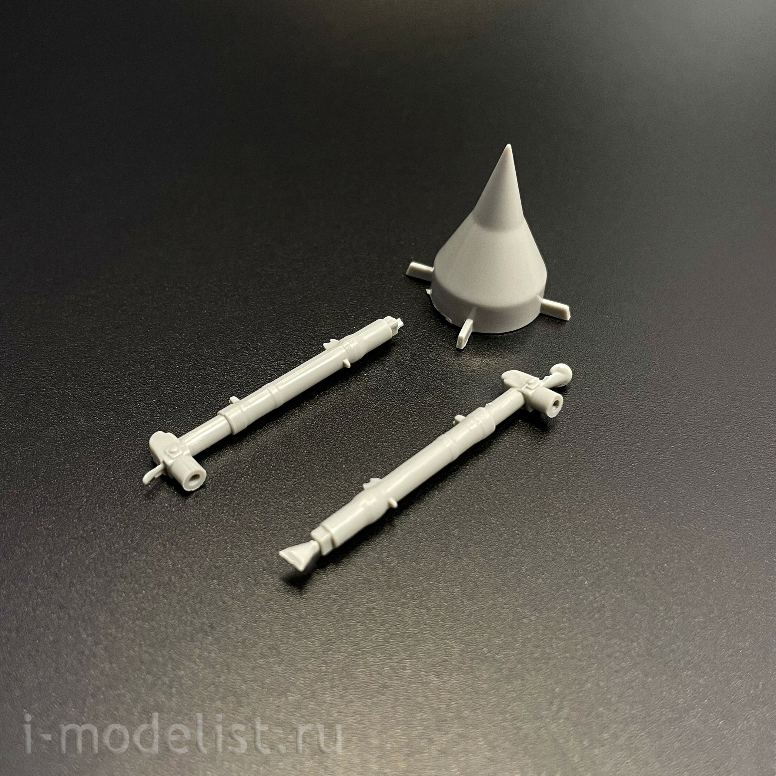 02210 Trumpeter 1/32 MiGG-21 F-13