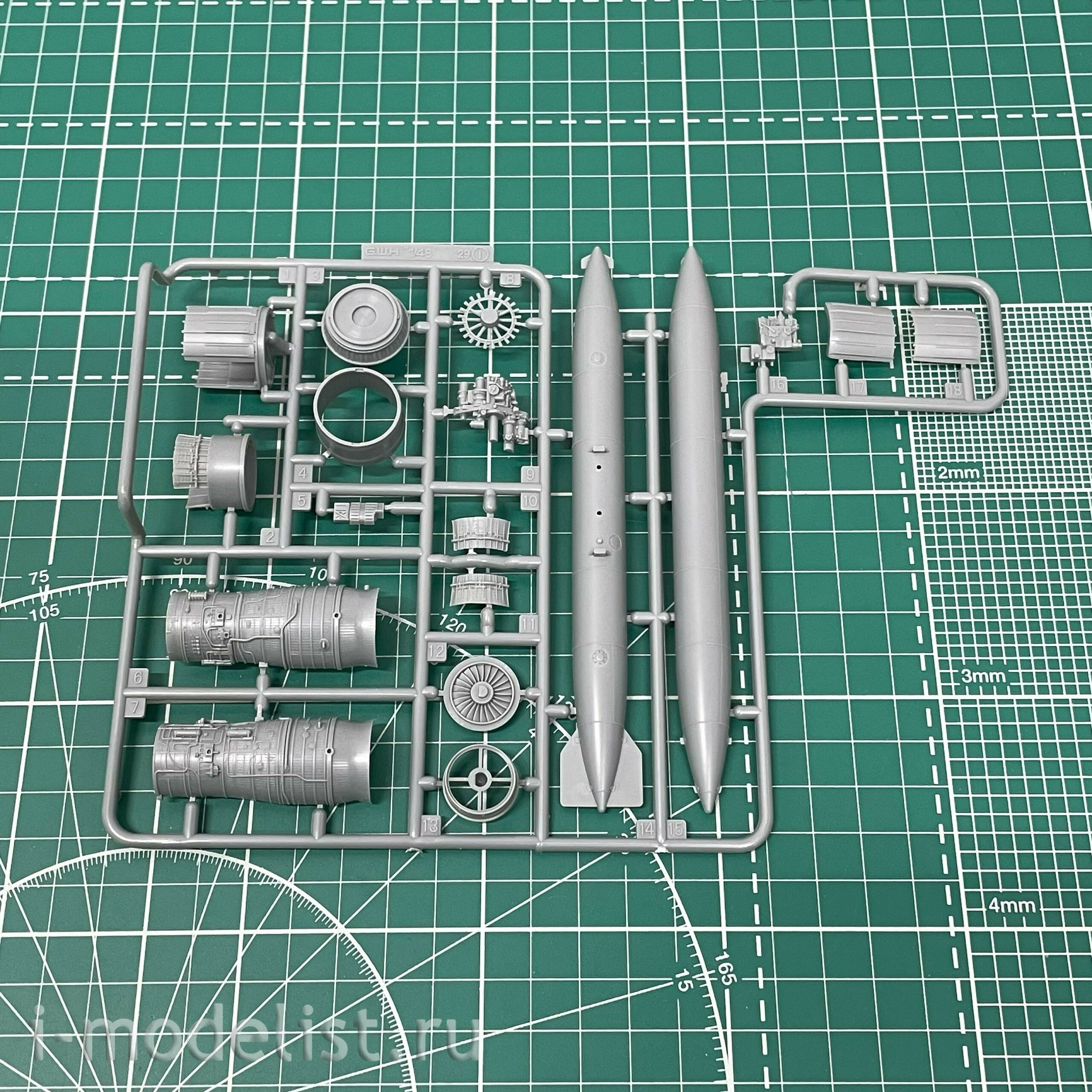 S4814 Great Wall Hobby 1/48 MiGG-29 9-13 Aircraft (Swifts Aerobatic Team)