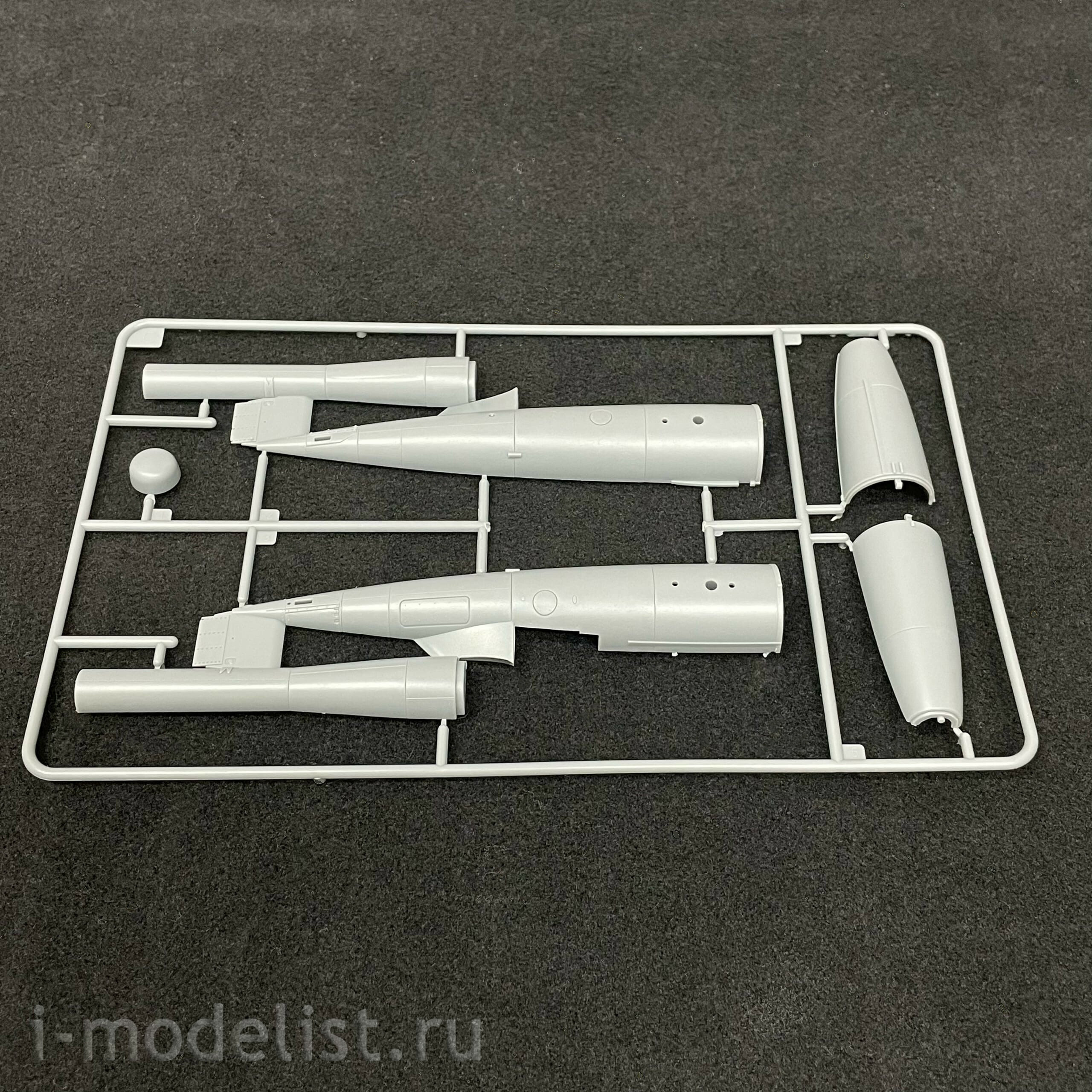 CB35059 Bronco 1/35 German V-1 Fieseler Fi-103 Re-4