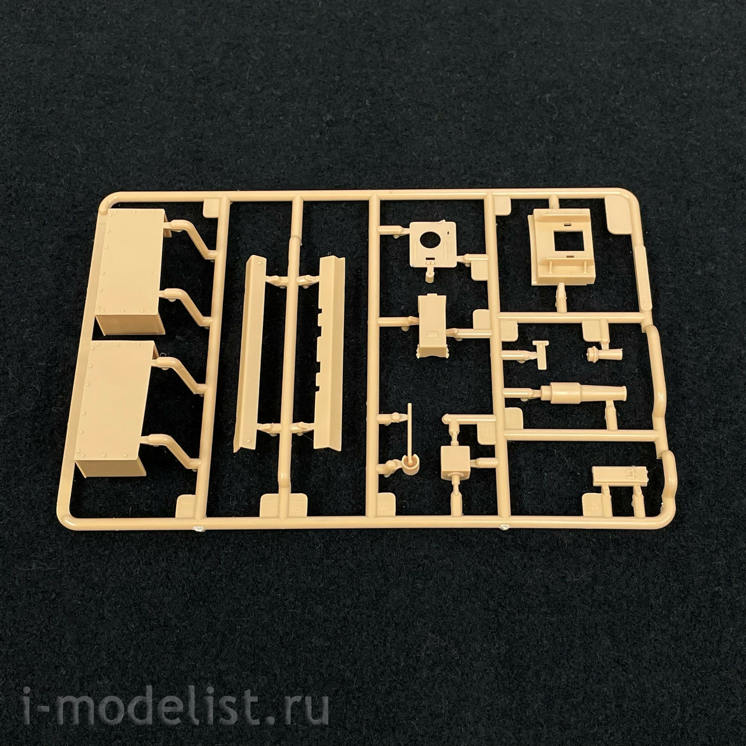HobbyBoss 83851 1/35 Soviet 28 Medium Tank (Early)