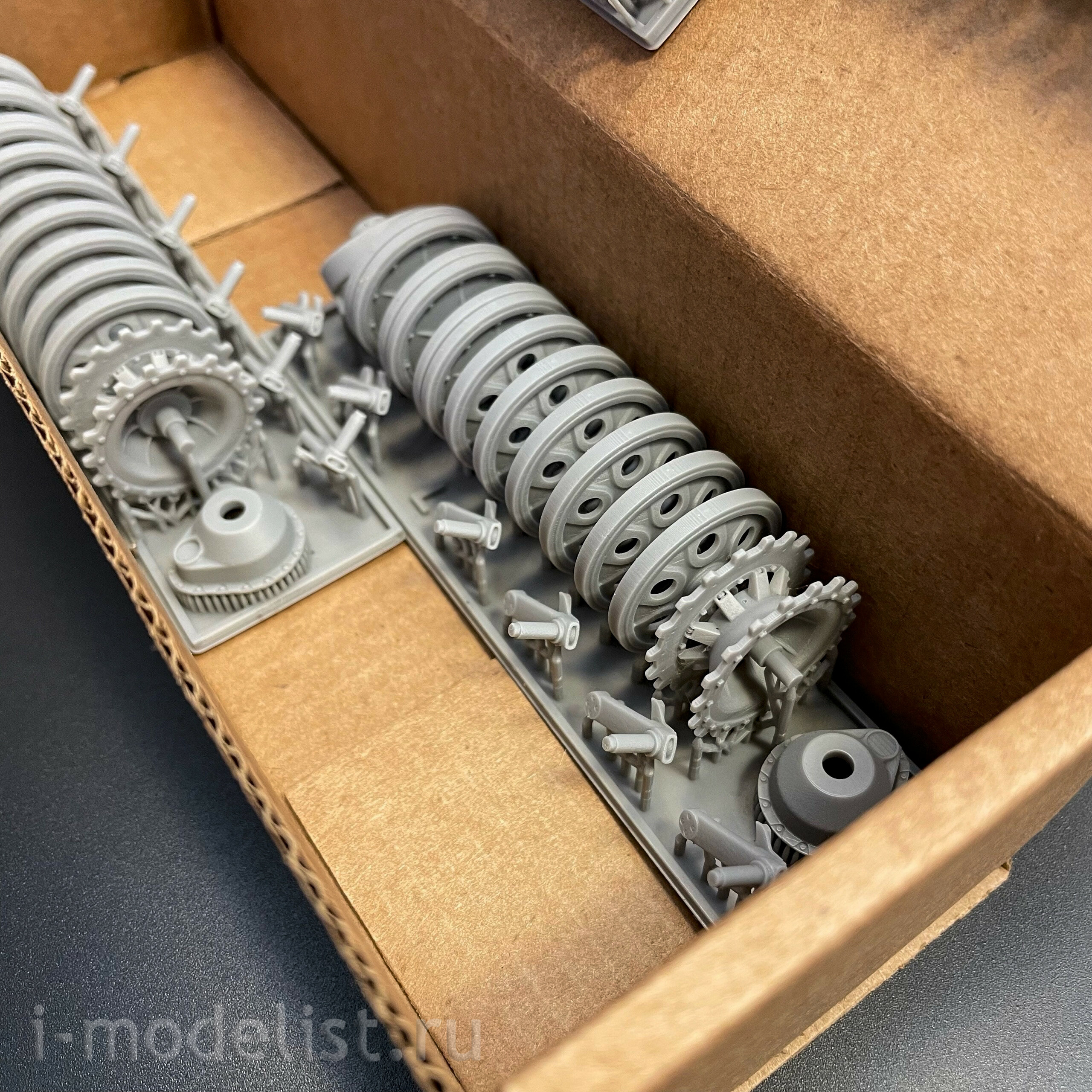 35049 My модель 1/35 Хоtoвая FAMO для Pz.Kpfw. III Ausf. G