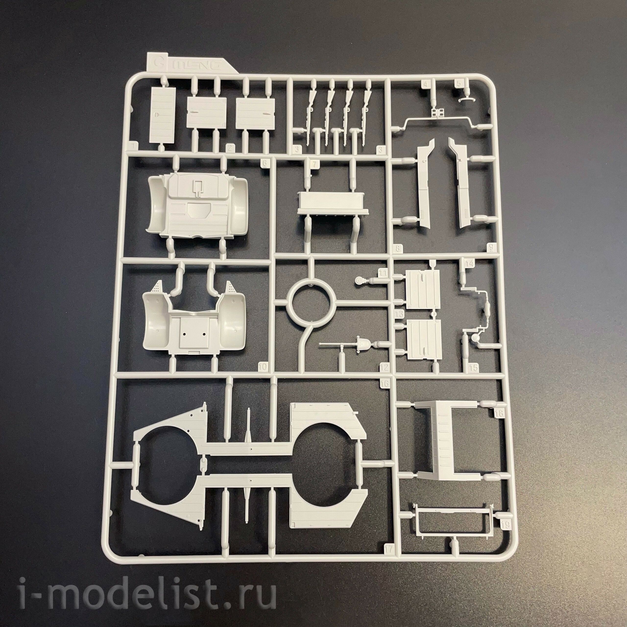 VS-015 Meng 1/35 Notмецкий Pahnkw.K1 Kübelwagen Тип 82 (Северная Африка)