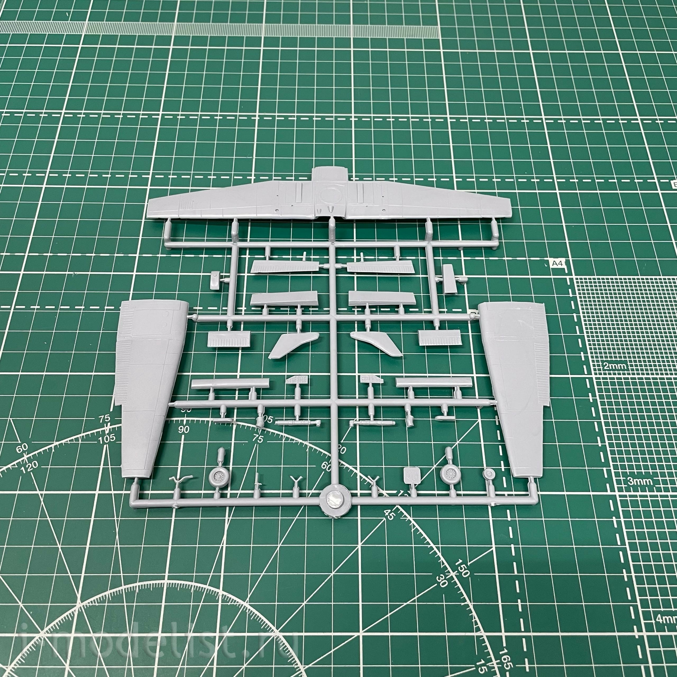 KPM0145 Kovozavody Prostejov 1/72 Let Z-37T 