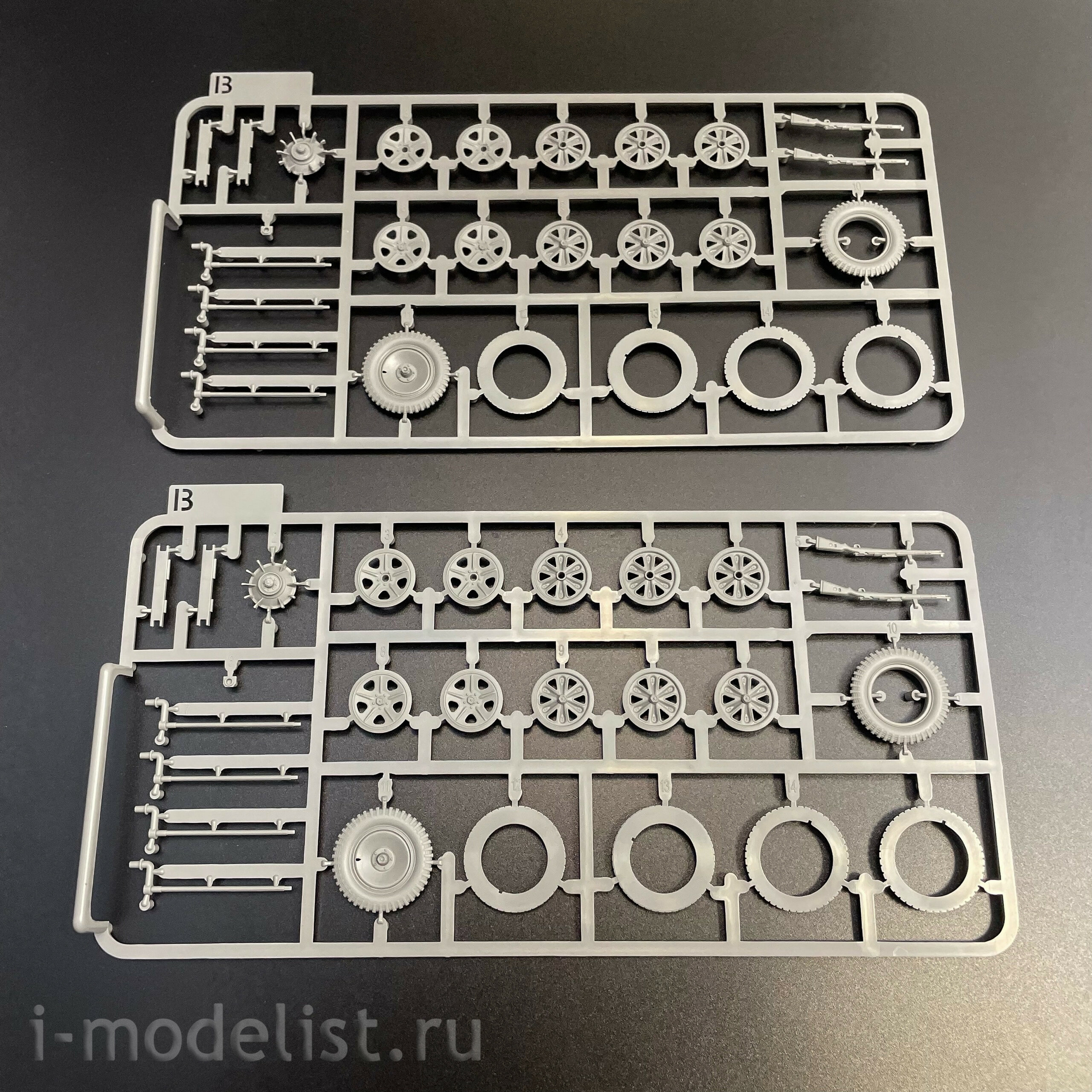 2194W Takom 1/35 Набор из трёх моделей Sd.Kfz 250/1 + Sd.Kfz 250/3 «Greif» + фигурка Erwin Rommel в 1/16	