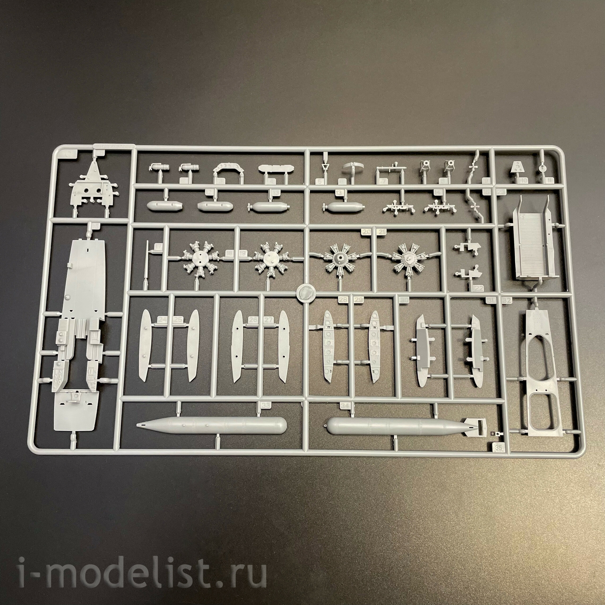 81784 HobbyBoss 1/48 Американский бомбардировщик TBD-1A Devastator