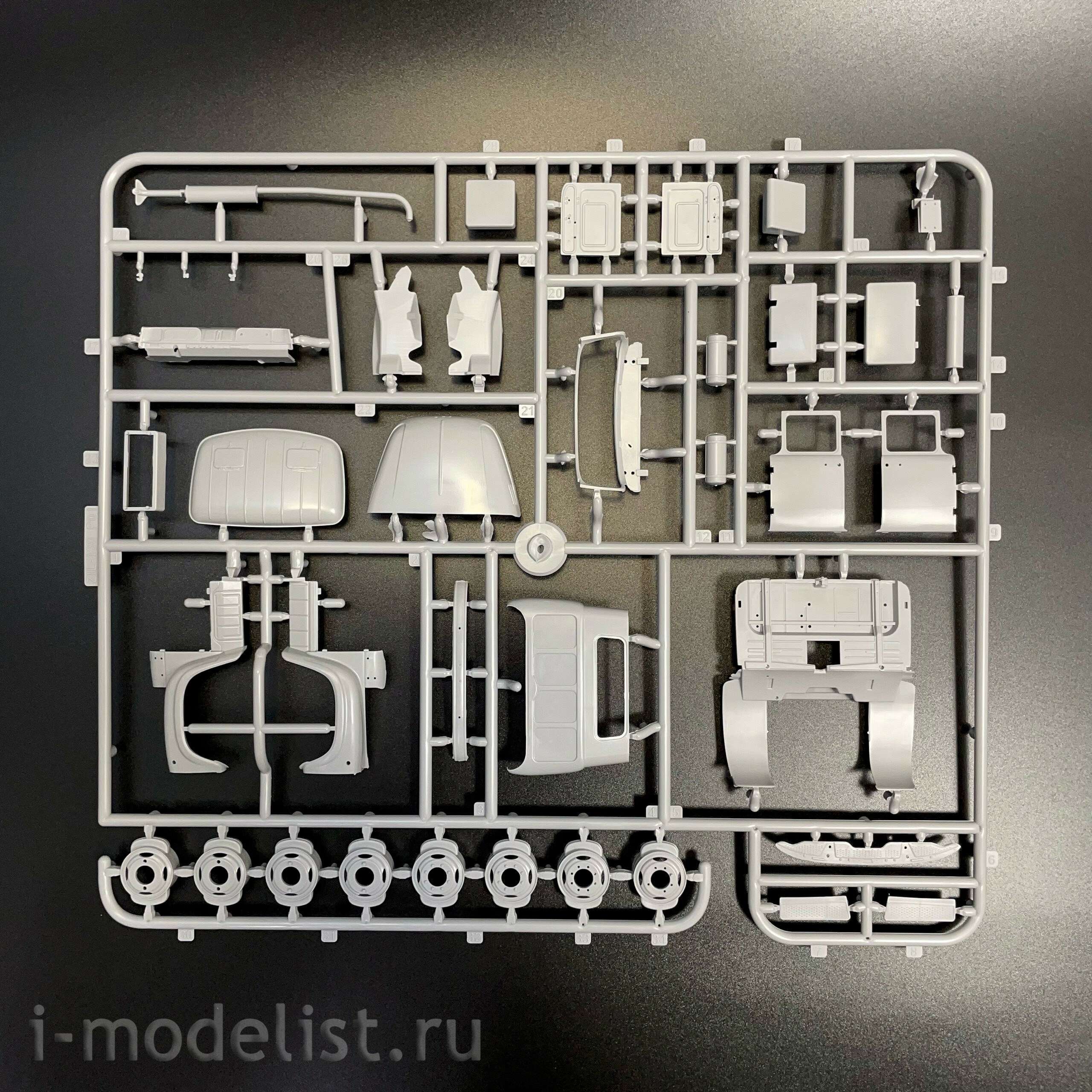 3503AVD AVD Models 1/35 Самосвал ЗИЛ-ММЗ-555