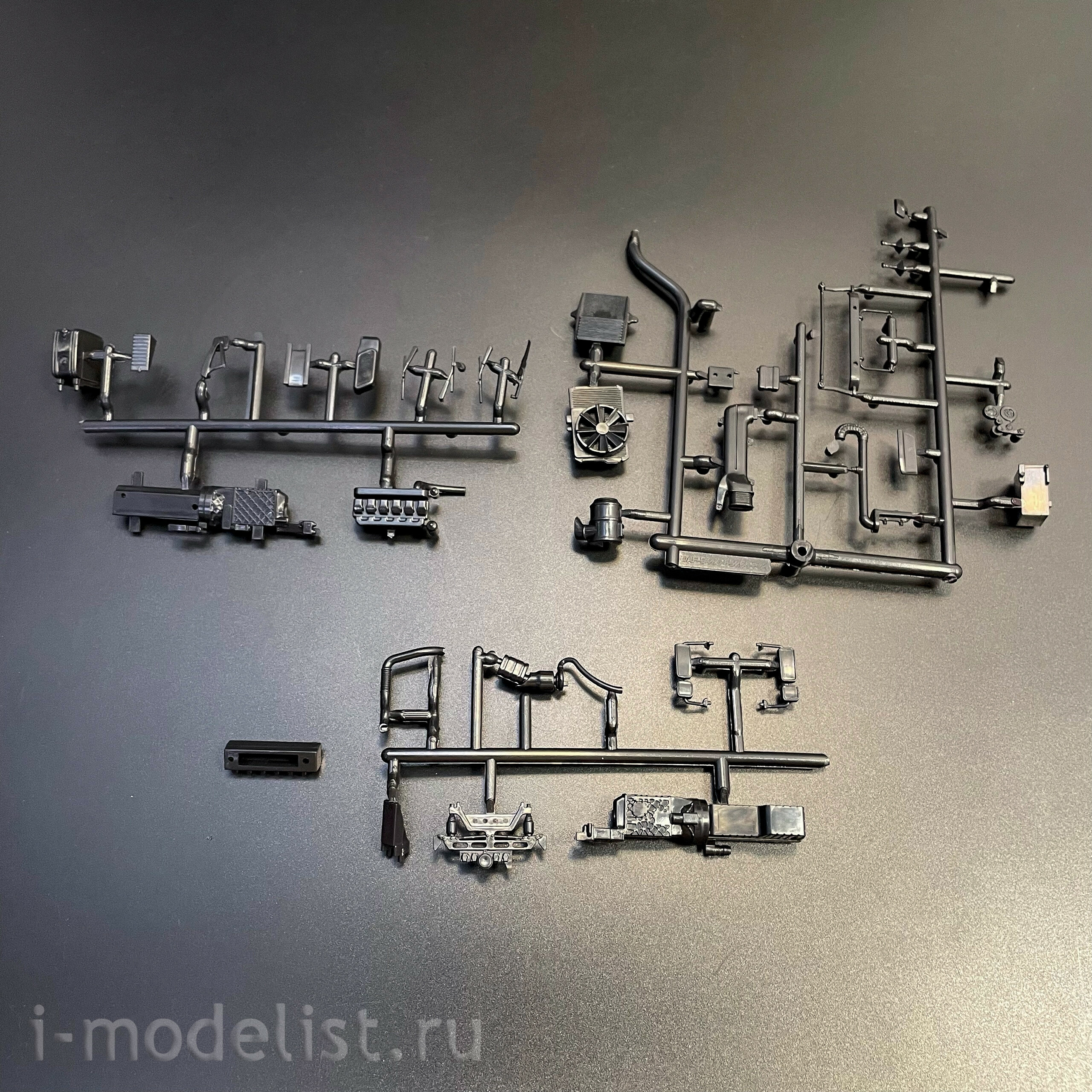 1655AVD AVD Models 1/43 KAMAZ-65207-87 (S5) бортовой