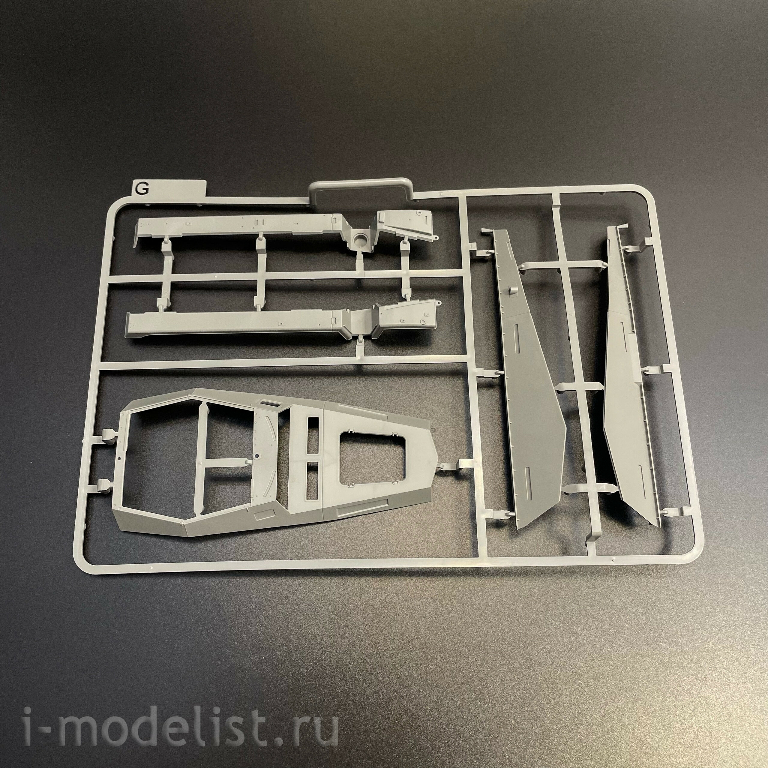 2194W Takom 1/35 Набор из трёх моделей Sd.Kfz 250/1 + Sd.Kfz 250/3 «Greif» + фигурка Erwin Rommel в 1/16	