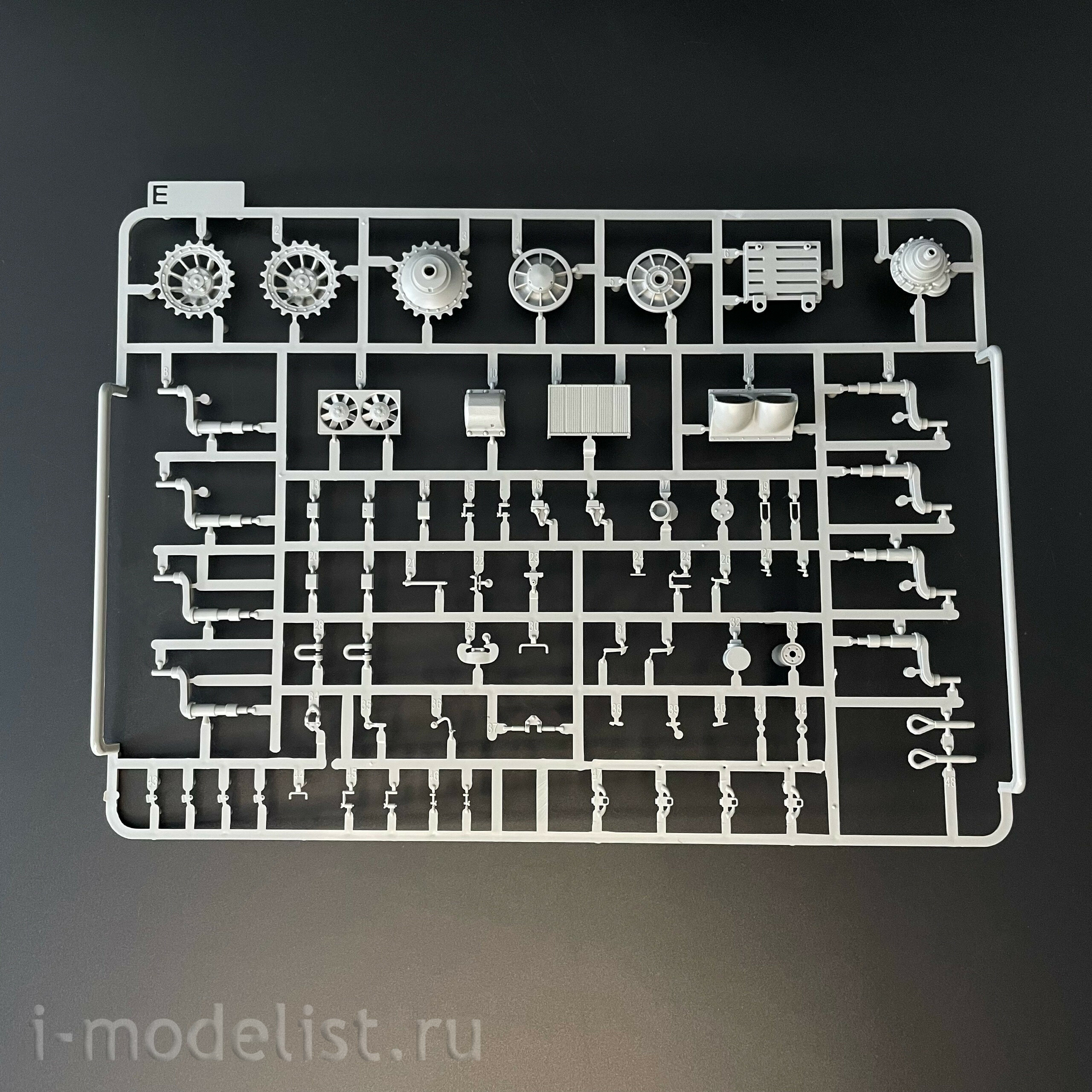 2200W Takom 1/35 Set of three Tiger I 