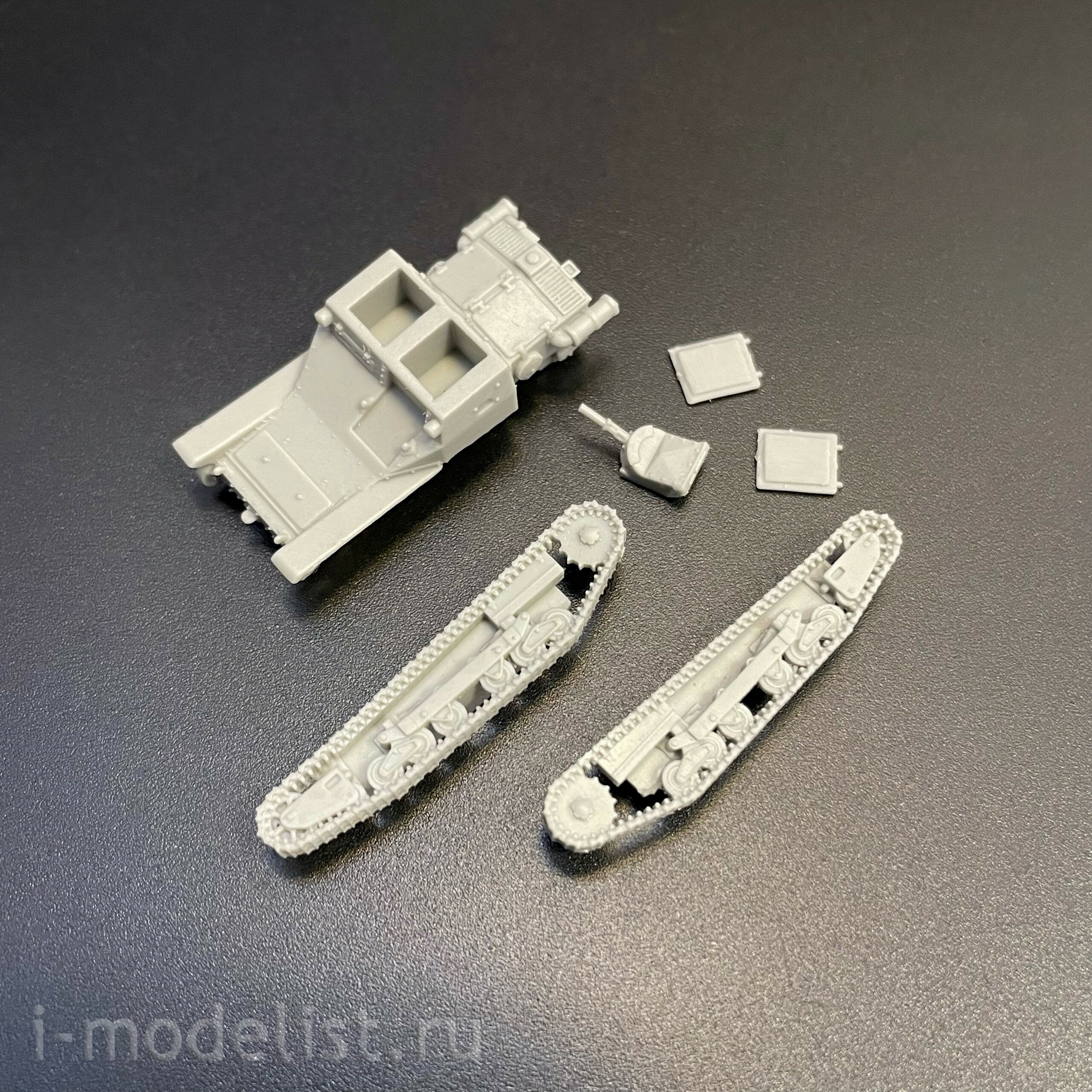 100286 Zebrano 1/100 Итальянская танкетка Carro Veloce CV.33 1-й серии