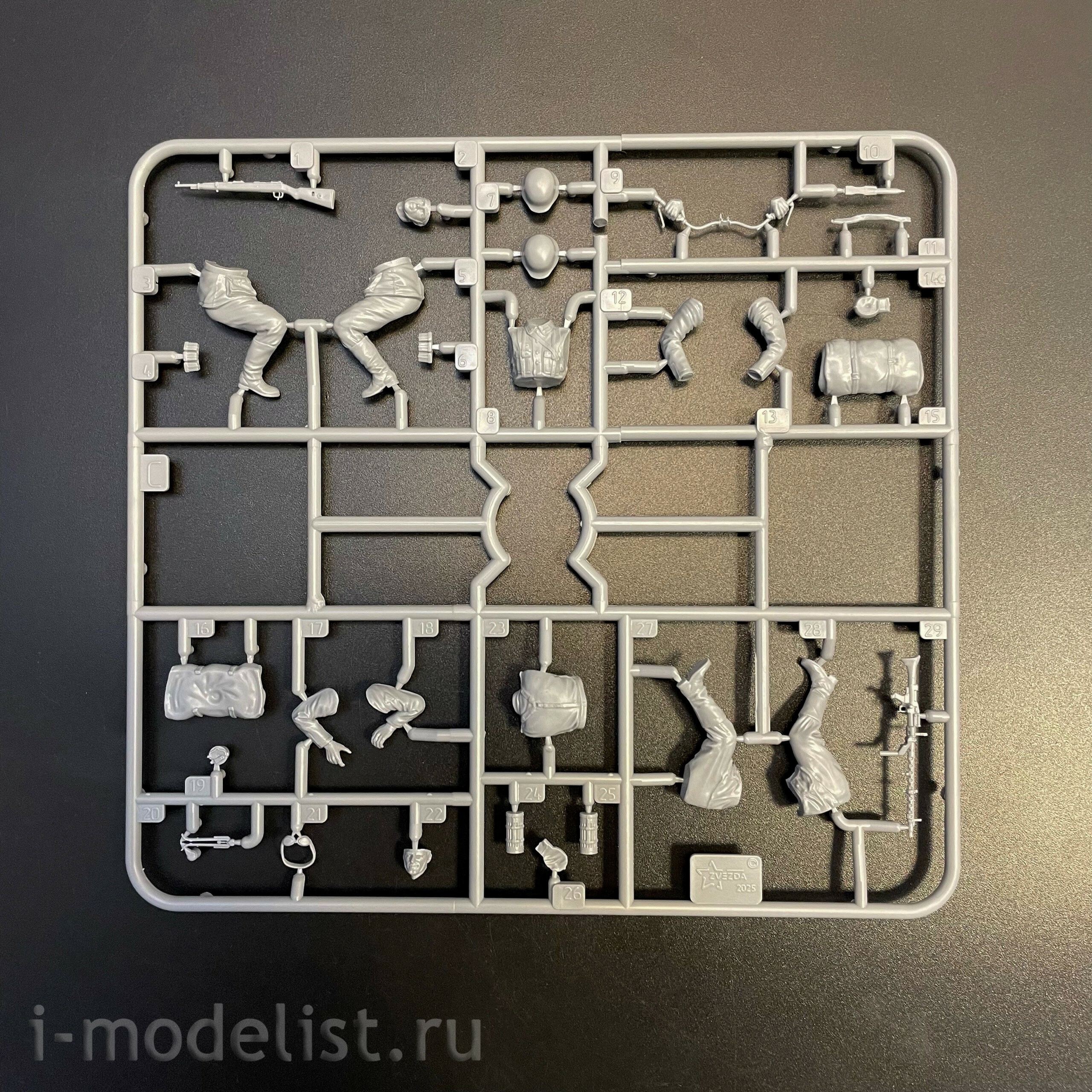 3717 Zvezda 1/35 Notмецкий мfromоцикл Zündapp K800 с коляской и экипажем