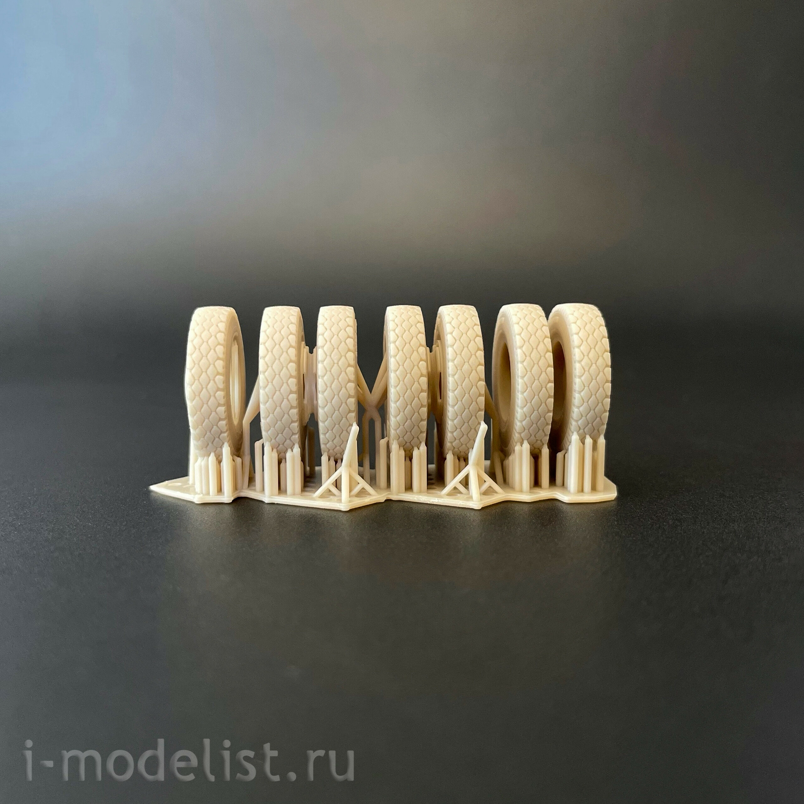 Im43002 GE Models 1/43 Колёса И-Н142Б для модели фирмы 