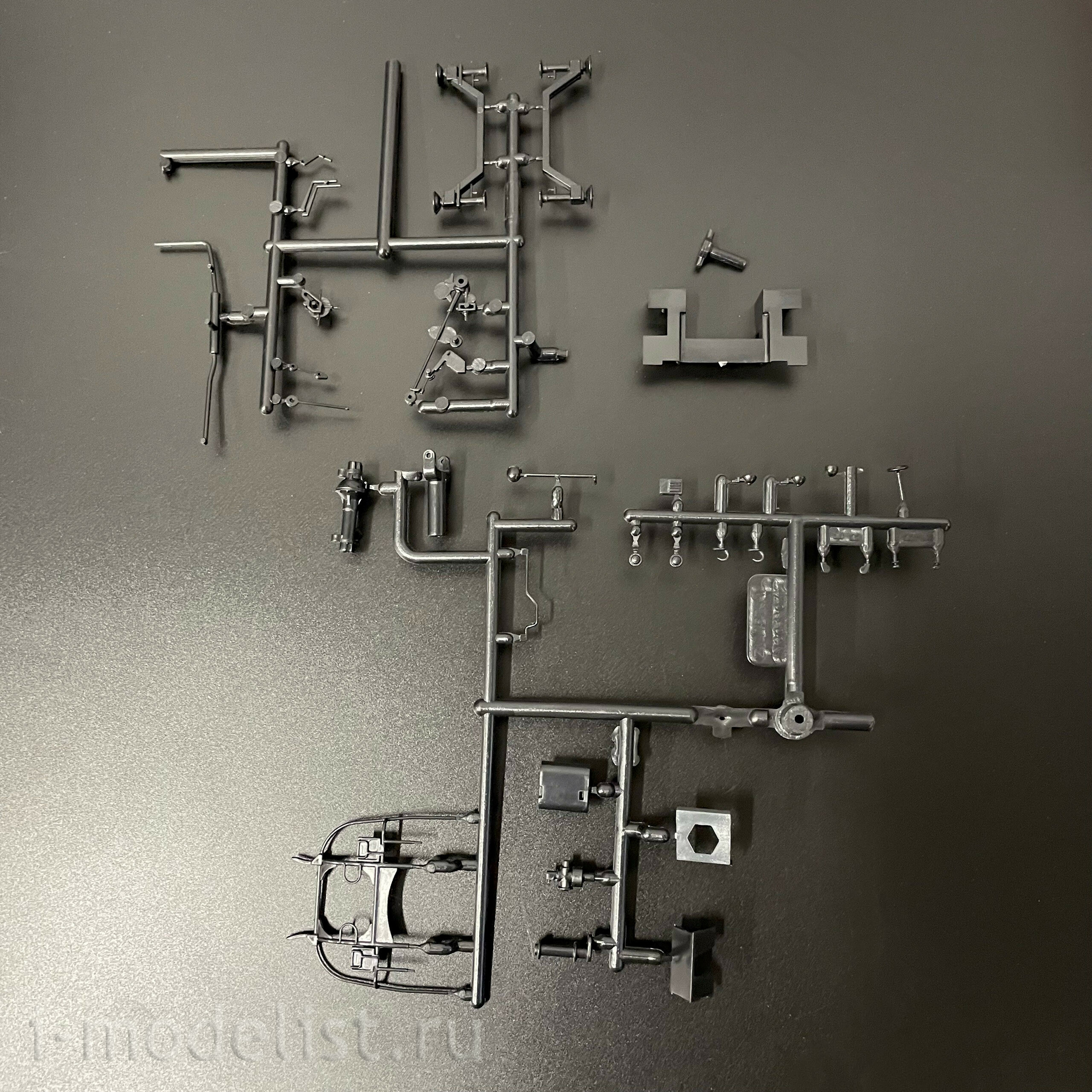 1669AVD AVD Models 1/43 Пожарная автолестница АЛМ-30 (157)