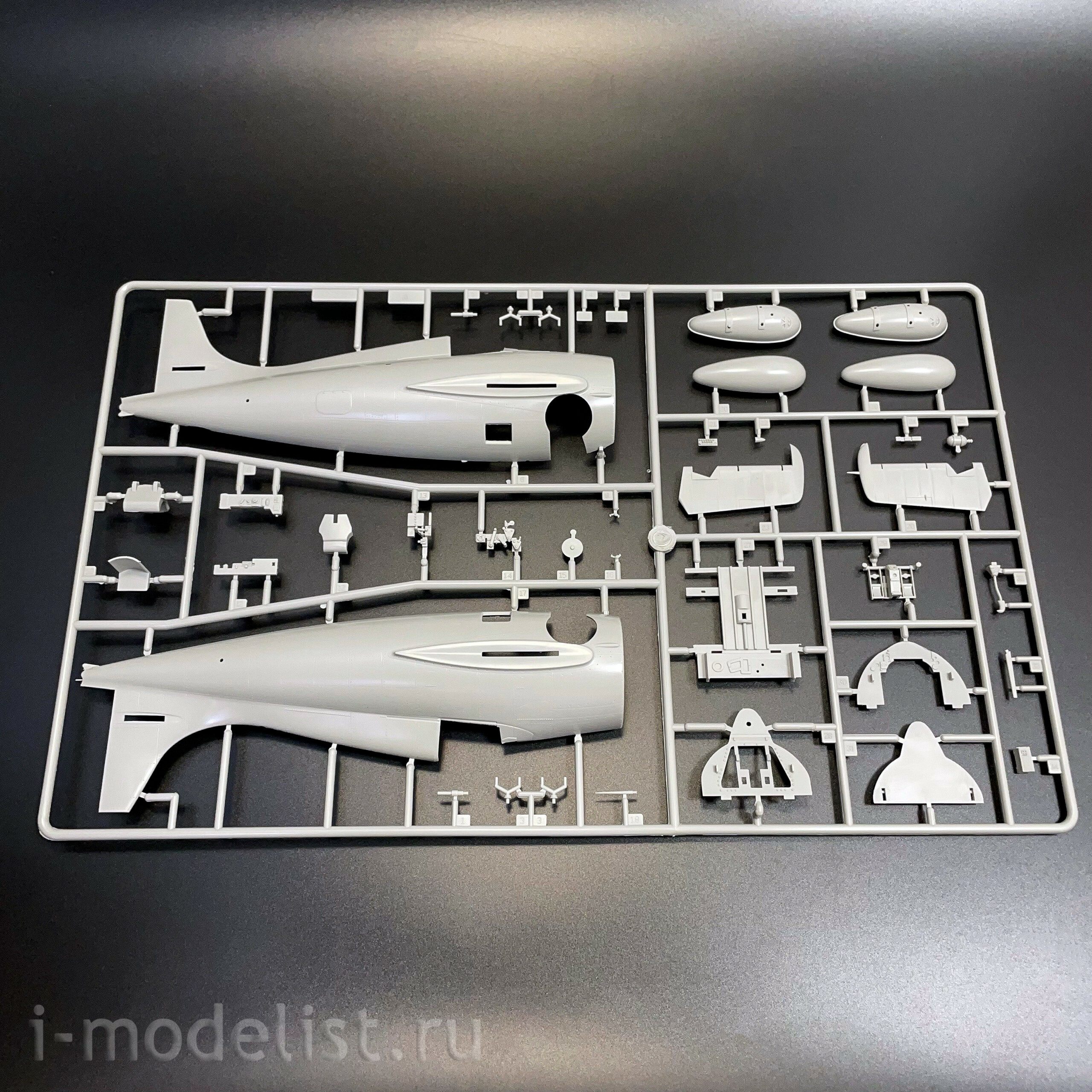 02223 Trumpeter 1/32 Grumman F4F-4 wildcat