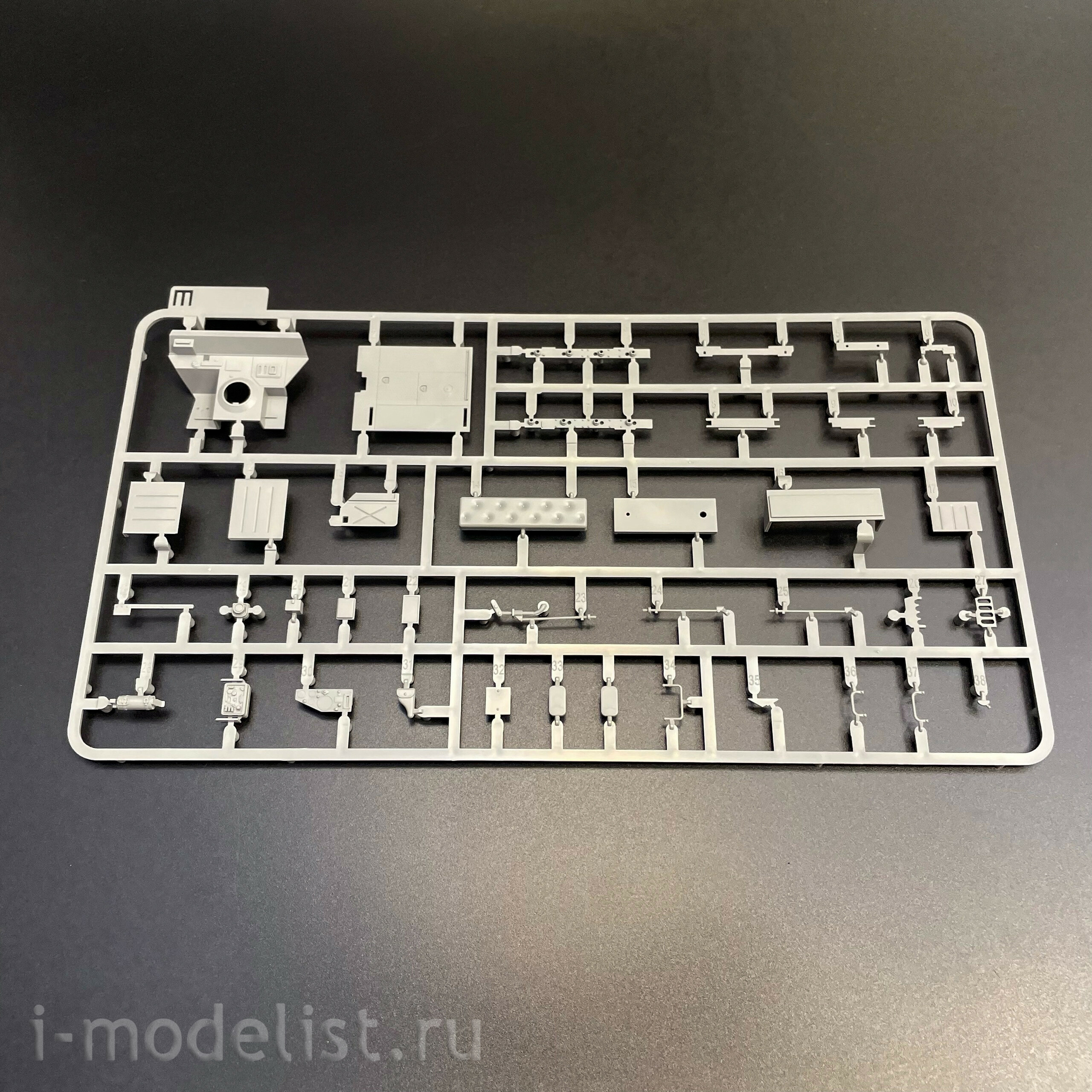 2194 Takom 1/35 Notмецкий лёгкий полугусеничный броnotранспортёр Sd.Kfz 250/3 «Greif»