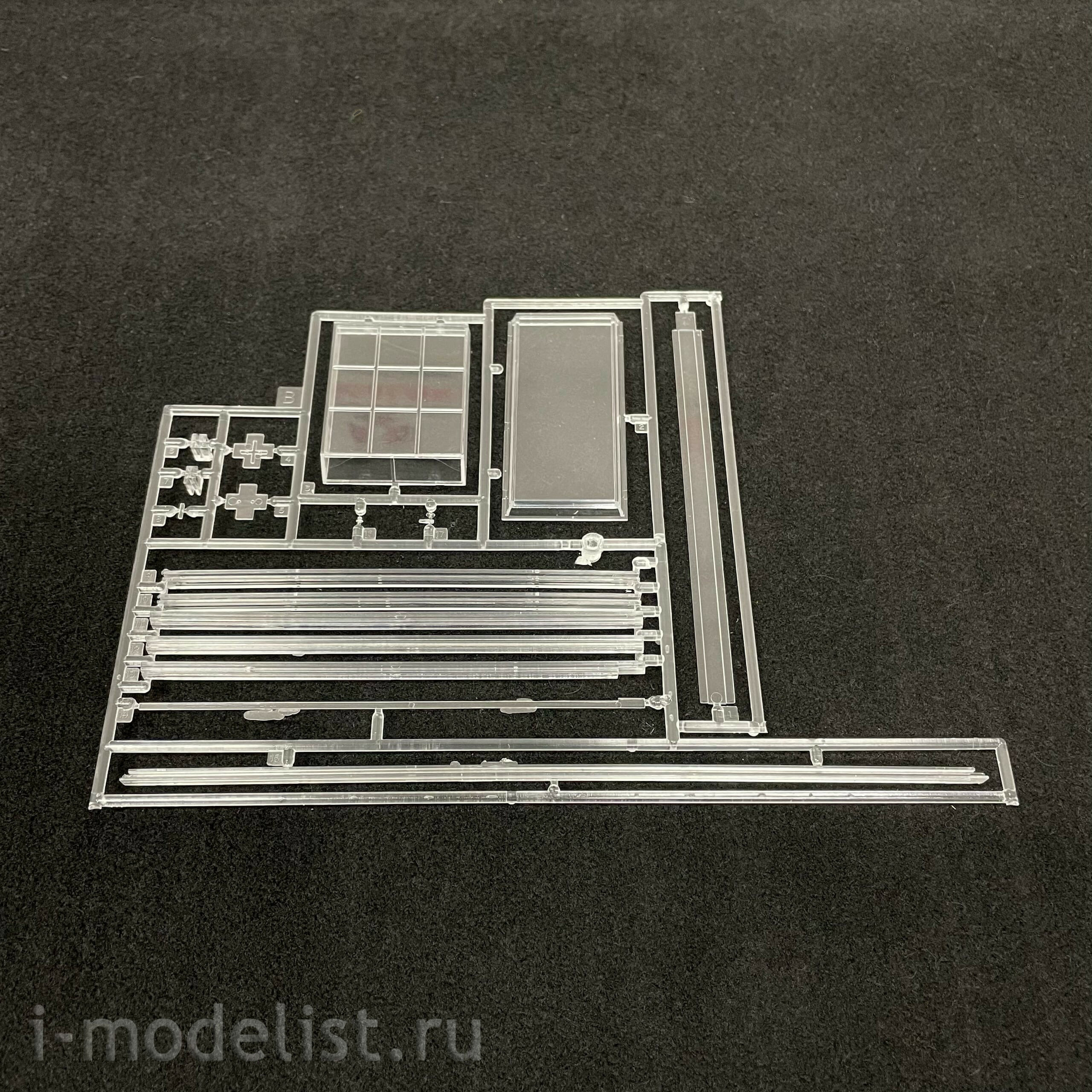 11504 Fujimi 1/24 Garage and Tools Set