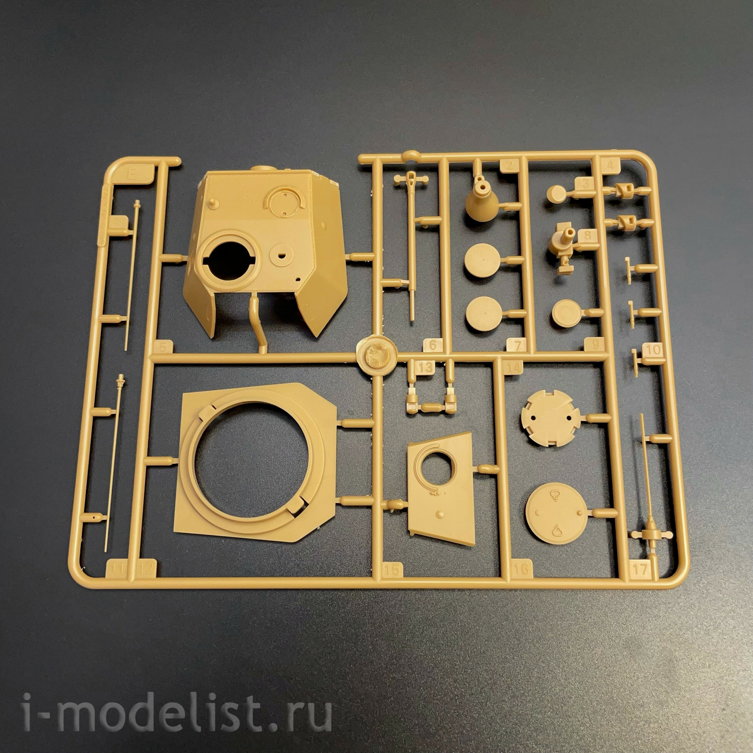 84831 Hobbyboss 1/48 Notмецкий танк PzBeobWg V Ausf.A