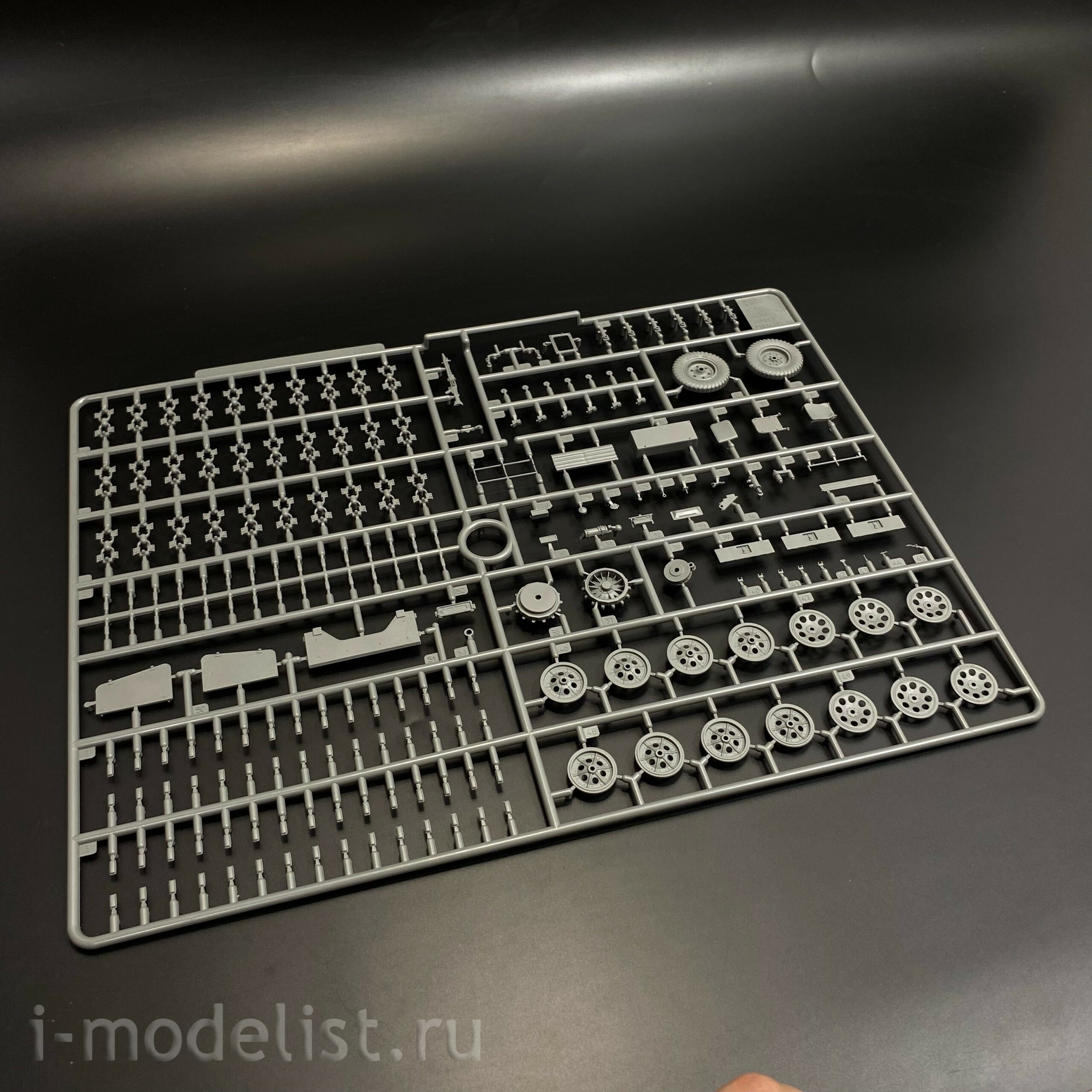 BT-041 Border Model 1/35 Броnotранспортёр Sd.Kfz.251/1 Ausf.D