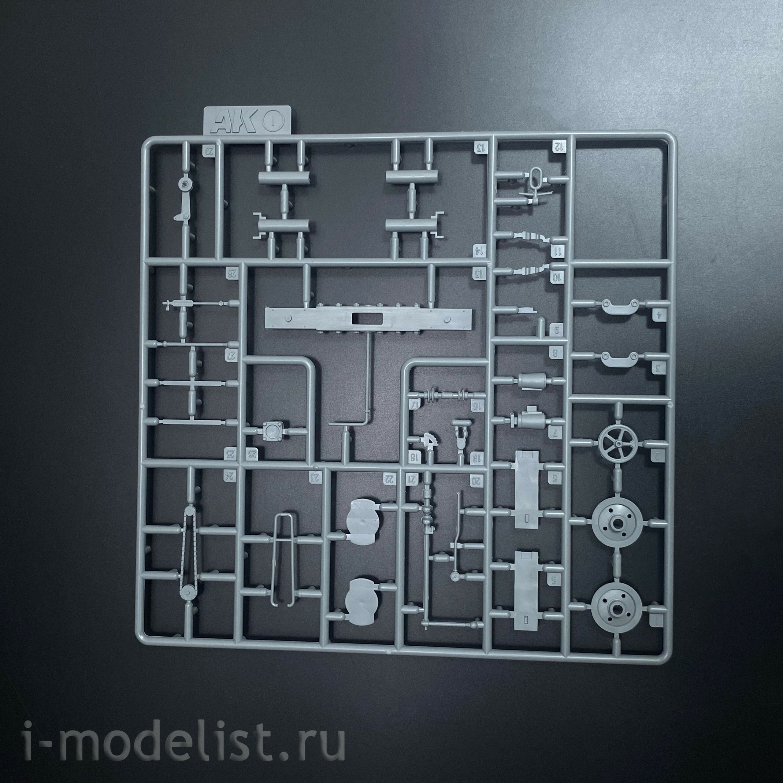 AK35009 AK Interactive 1/35 Маневровый локомfromив Automotore FS 206/207/208 Sogliola