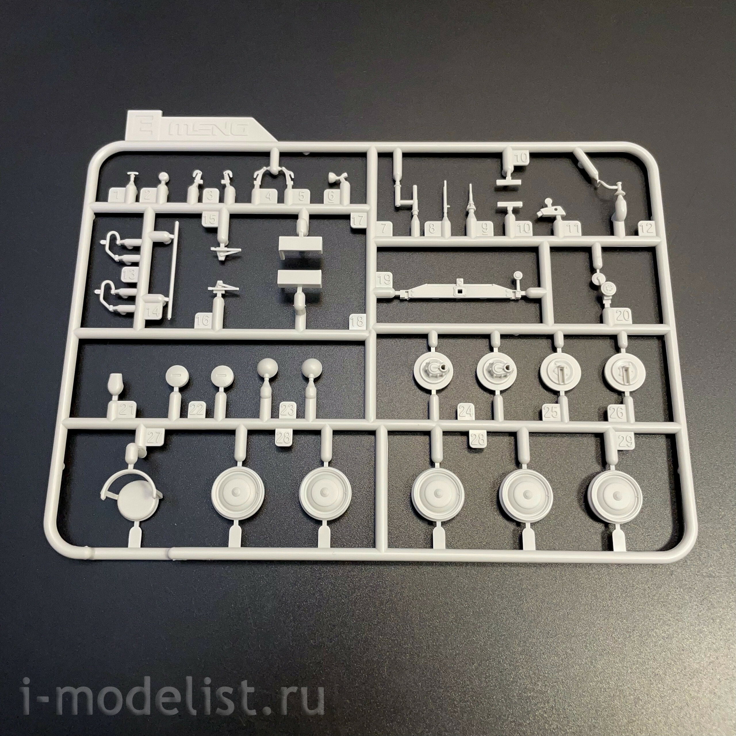 VS-017 Meng 1/35 Notмецкий автомобиль Pkw. K1 Kübelwagen Type -823