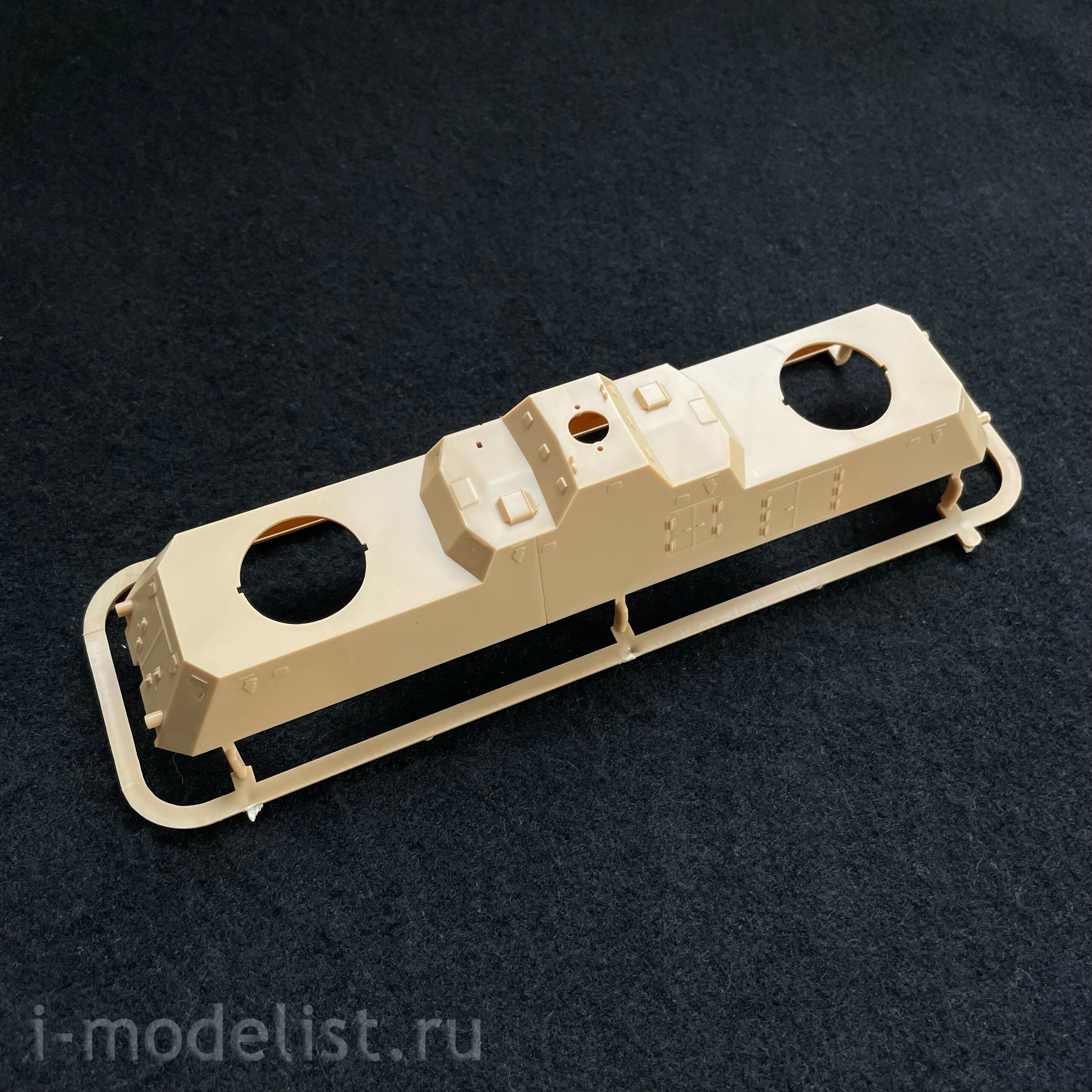 82953 HobbyBoss 1/72 Panzerjager-Triebwagen 51