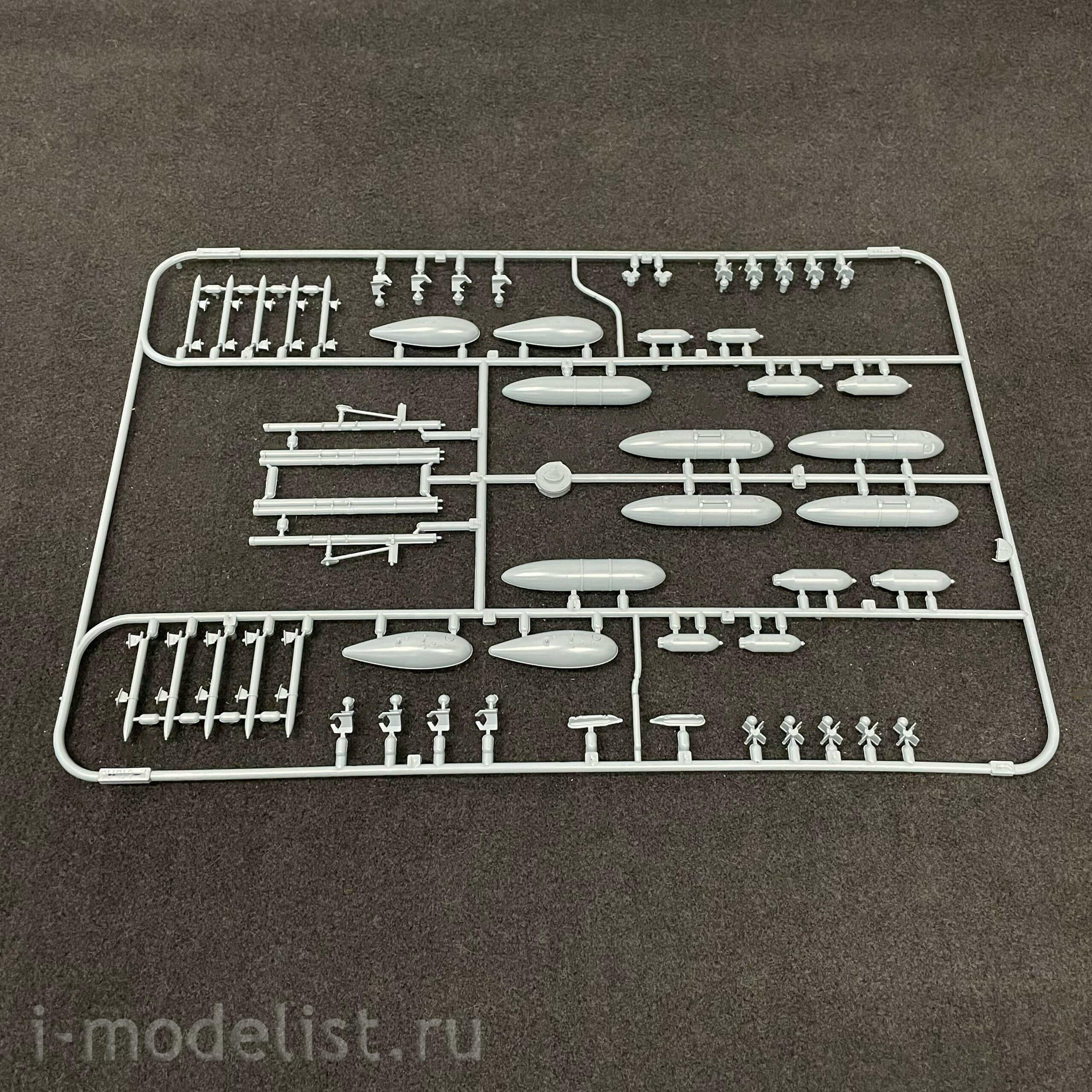 11159 Eduard 1/48 Fighter P-51D Mustang, RED TAILS & Co. Combo (2 in 1)