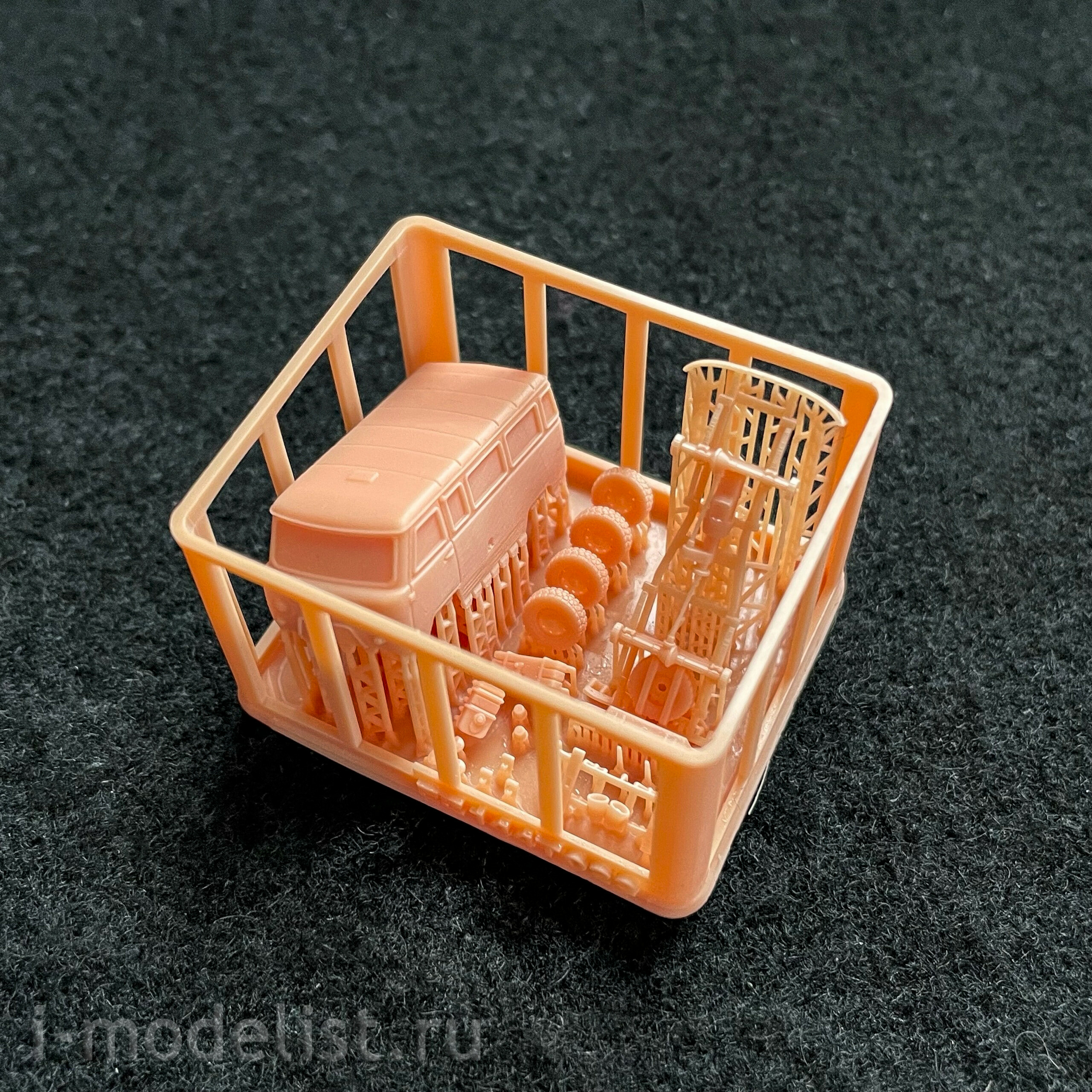 144T022 Orient Express 1/144 URANUS 452 Van Flight Director