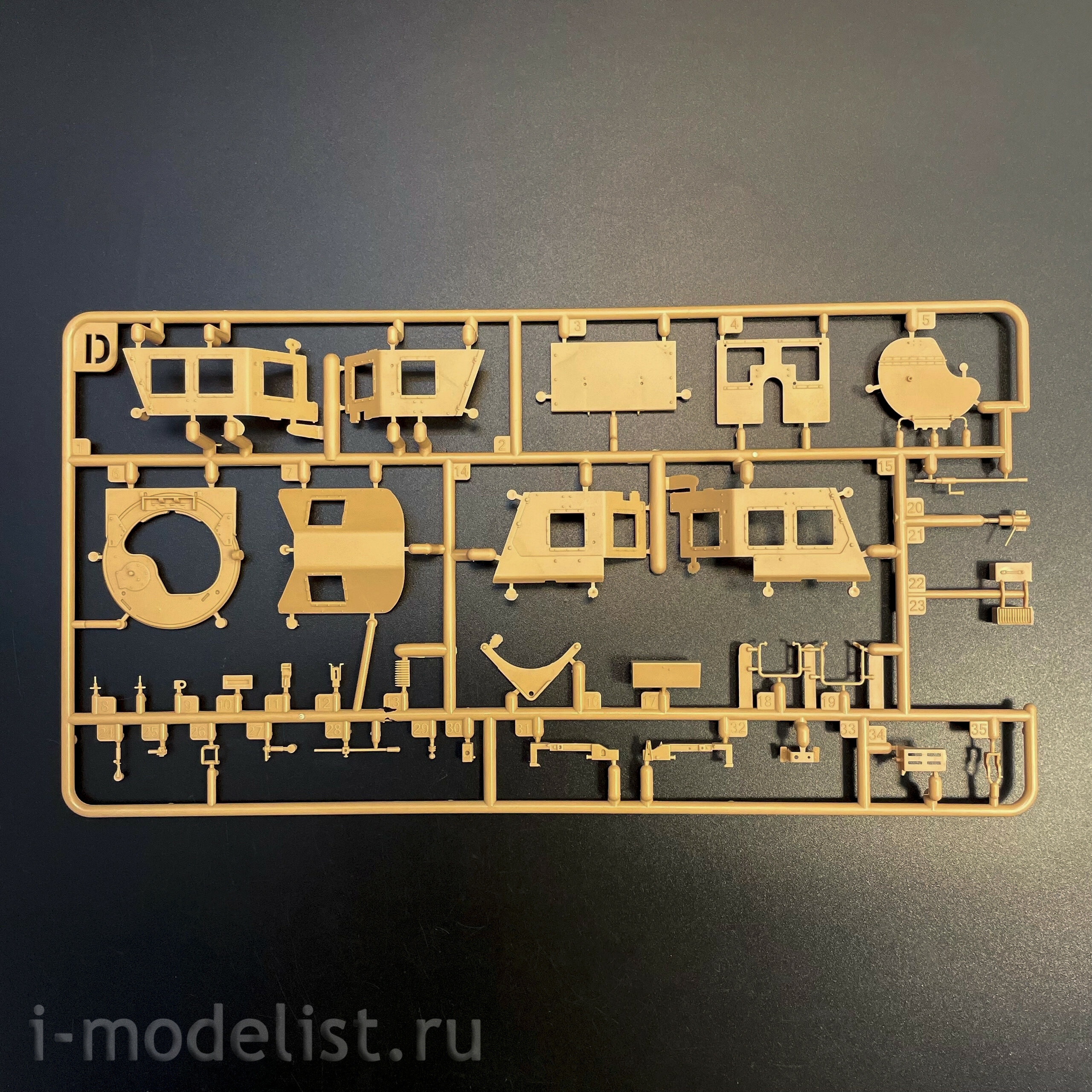 RM-5145 Rye Field Model 1/35 Американский бронированный внеtoрожник MRAP (Mine-Resistant Ambush Protected) M1240A1 M-ATV с системой RPGNET