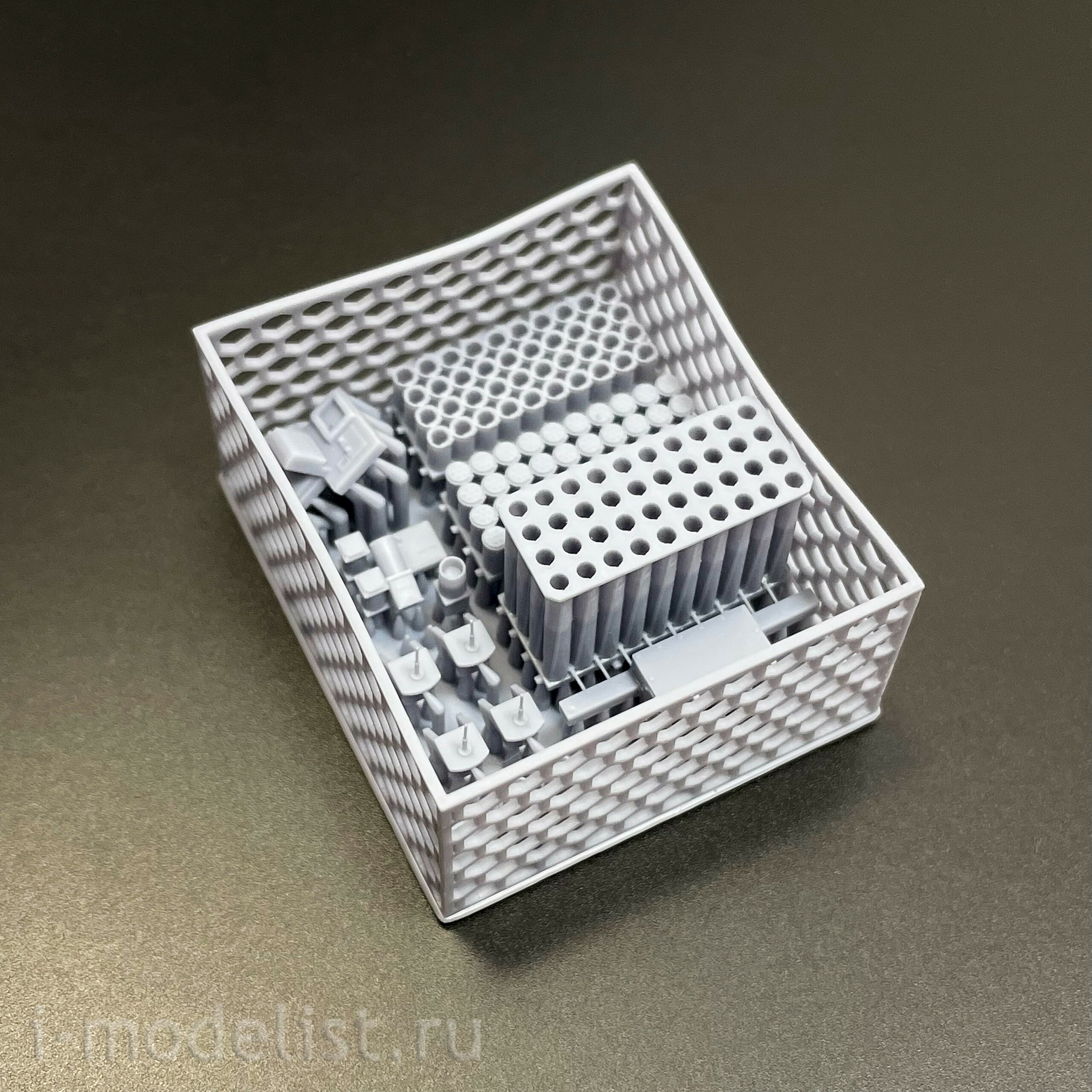 Im72032 GE Models 1/72 Конверсия Торнаto Г для БМ-21 