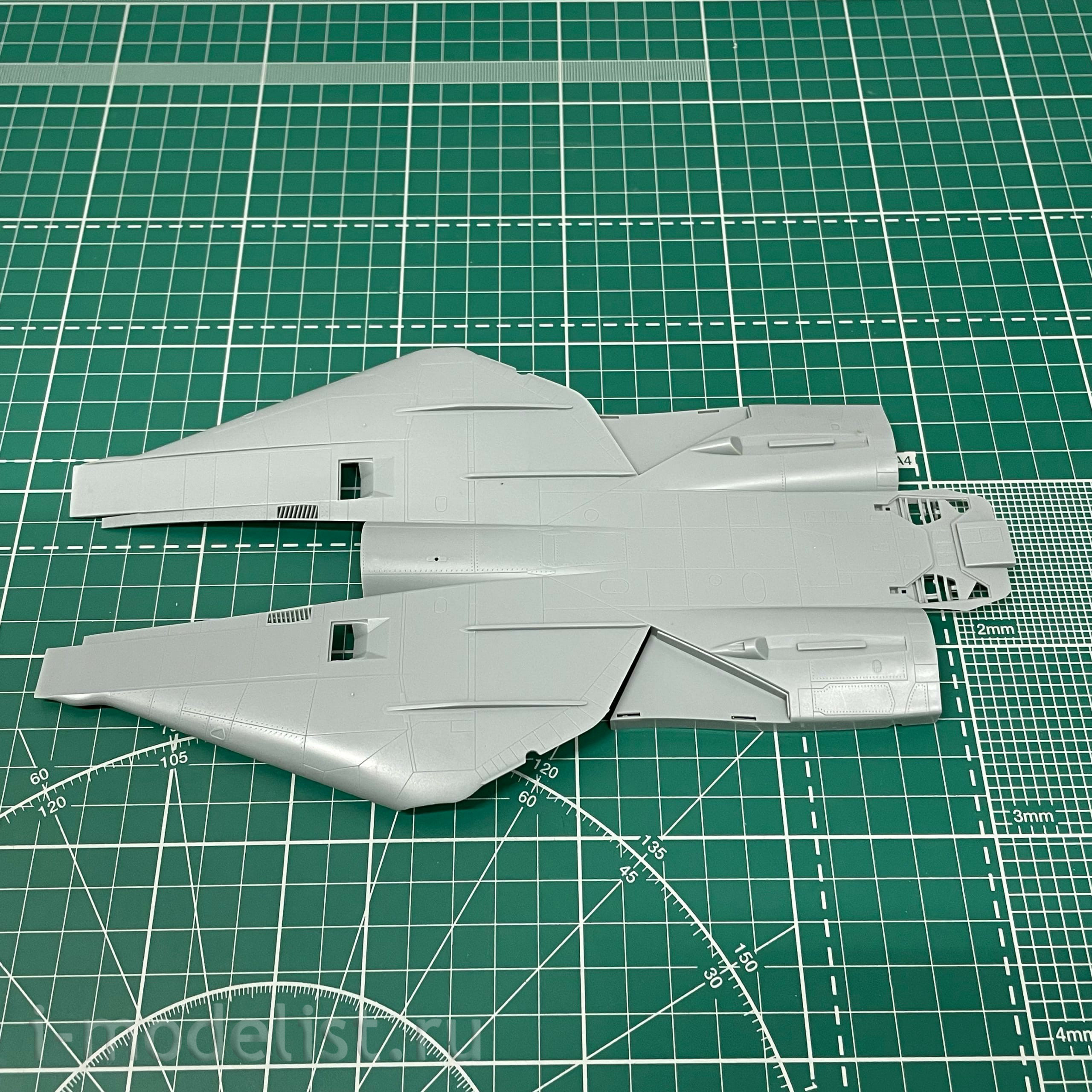 80367 HobbyBoss 1/48 F-14B Tomcat Aircraft