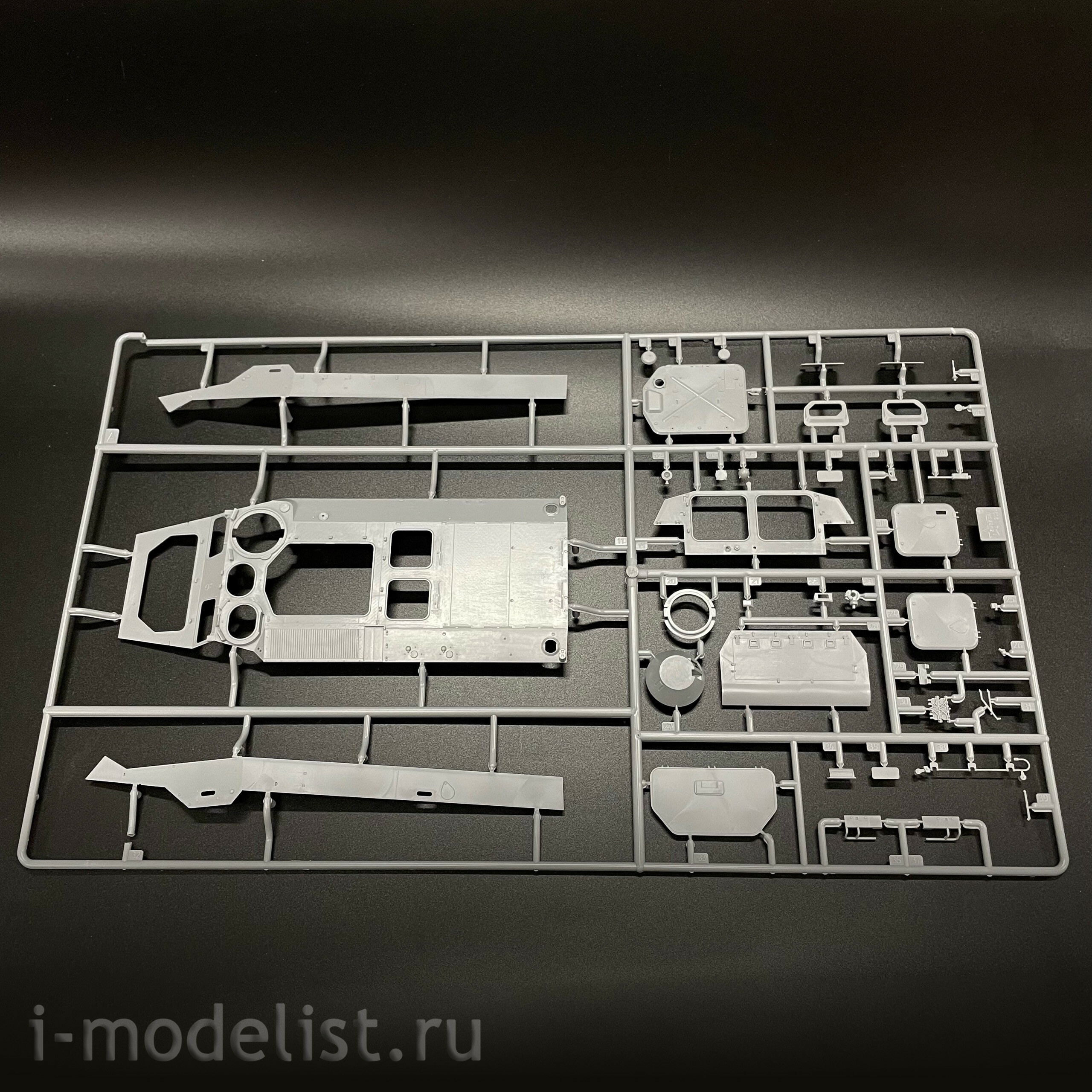 3652 Zvezda 1/35 Pre-order  Советский многоцелевой броnotранспортёр МТ-ЛБ