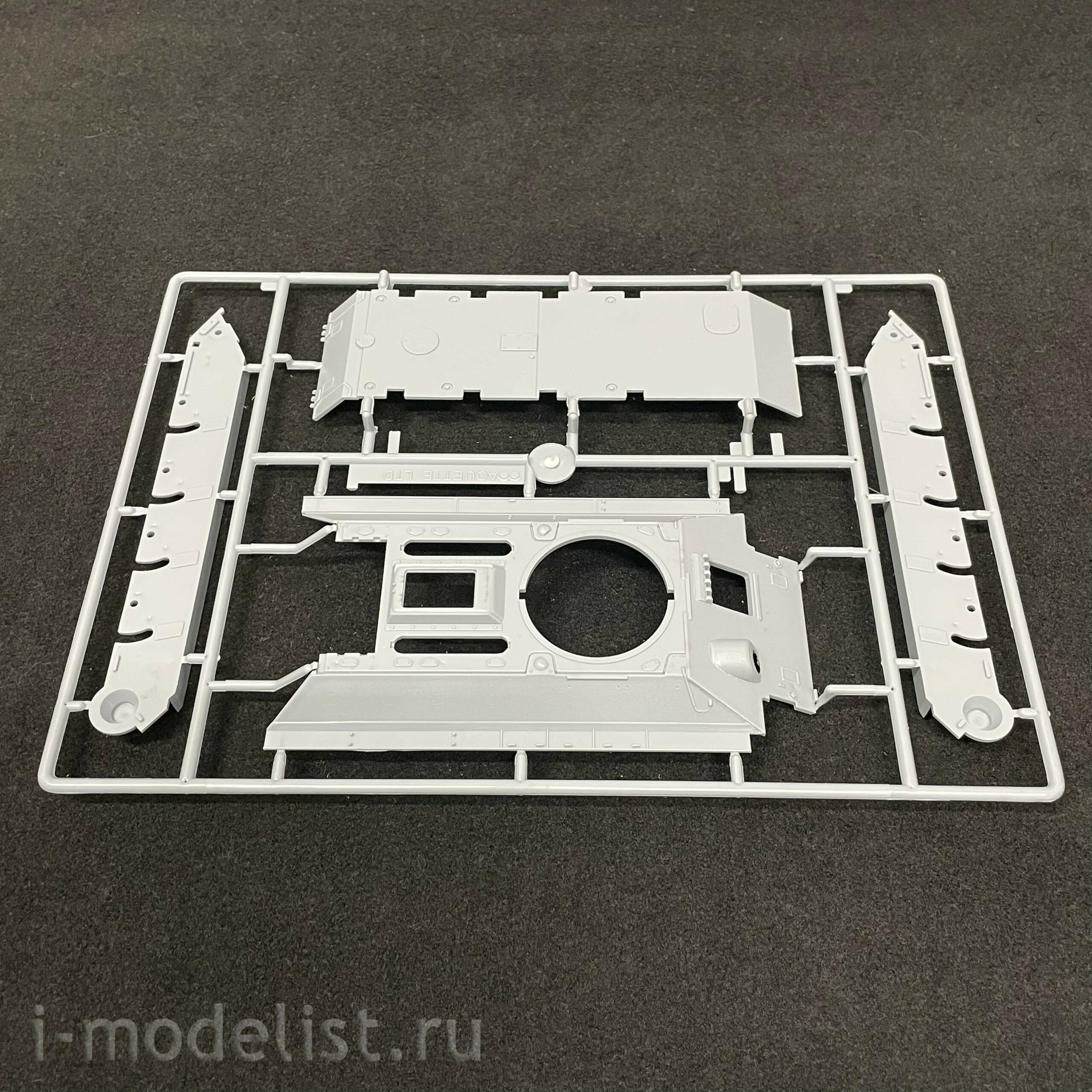3505 Maket 1/35 Tank 34/85 1943 year of manufacture