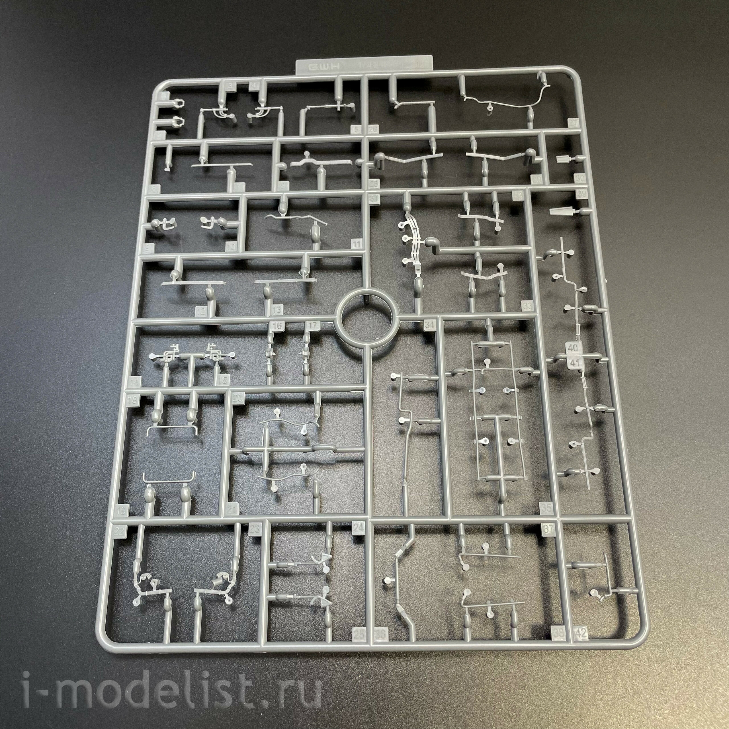 L4834 Great Wall Hobby 1/48 Истребитель-перехватчик F-14D Tomcat