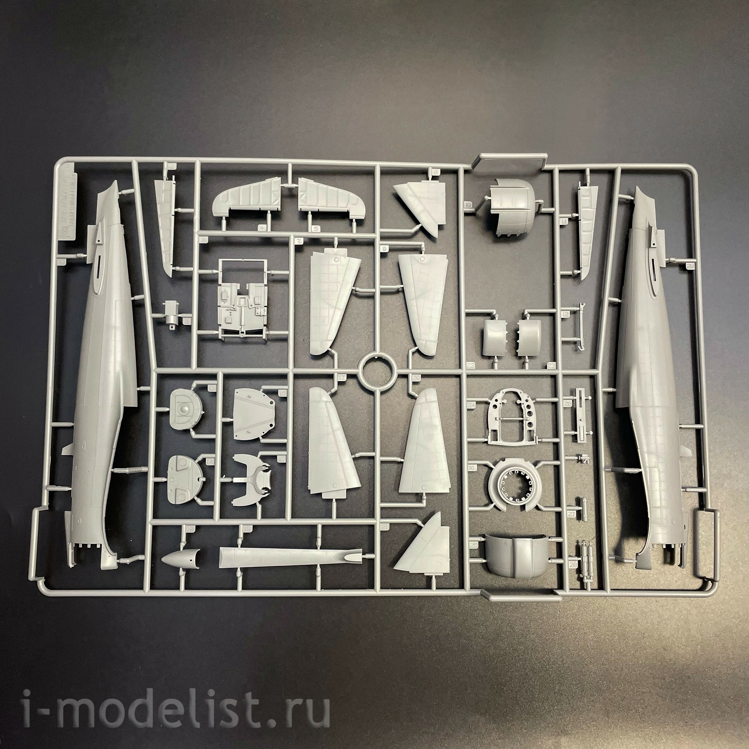 BF-006 Border Model 1/35 Истребитель A6M2 Zero с двигателем и оружием